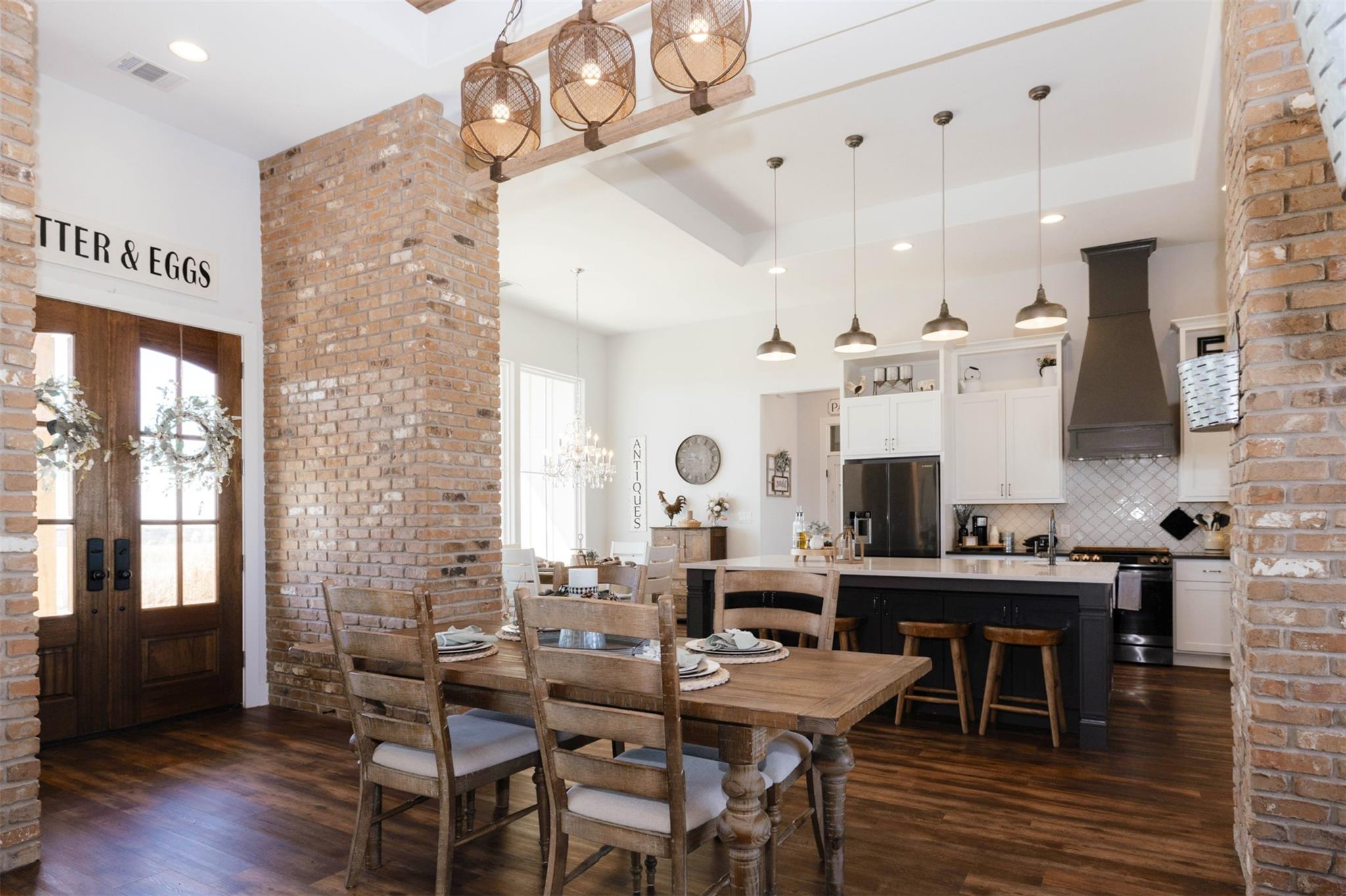 201 Gatlin Ranch Rd, Liberty Hill, TX 78642