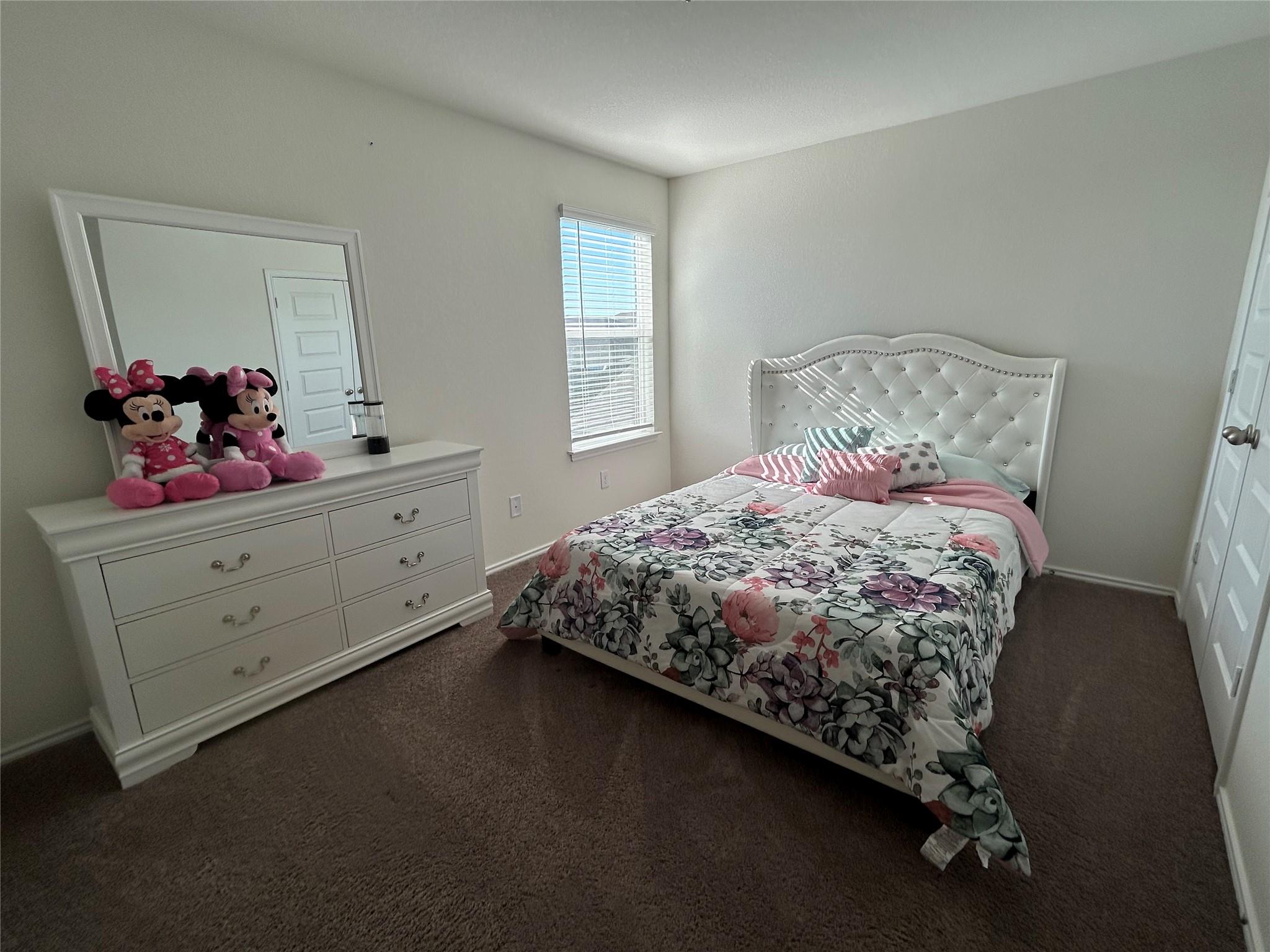 420 Lt Rusty Dr, Jarrell, TX 76537