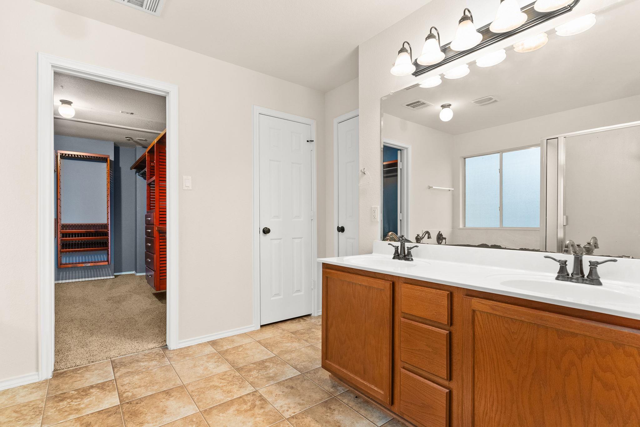9812 Cow Page Ct, Temple, TX 76502