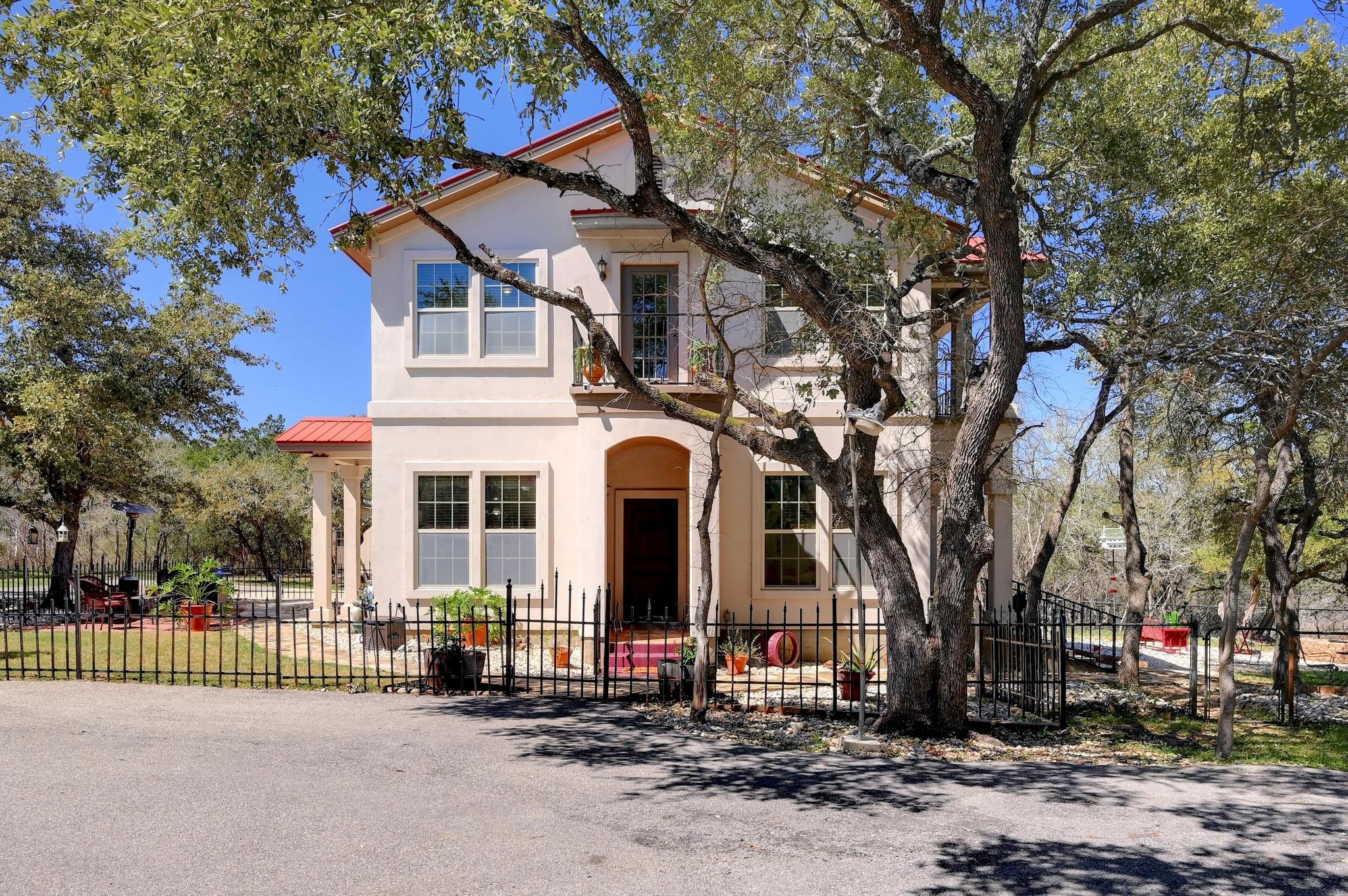 1401 Thurman Rd, San Marcos, TX 78666