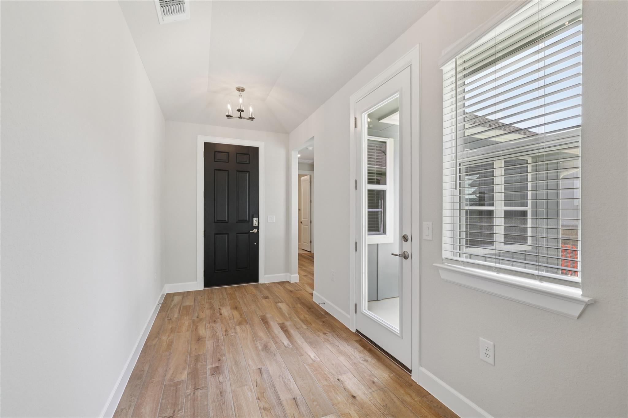 321 Sweeping Sage Ln, San Marcos, TX 78666