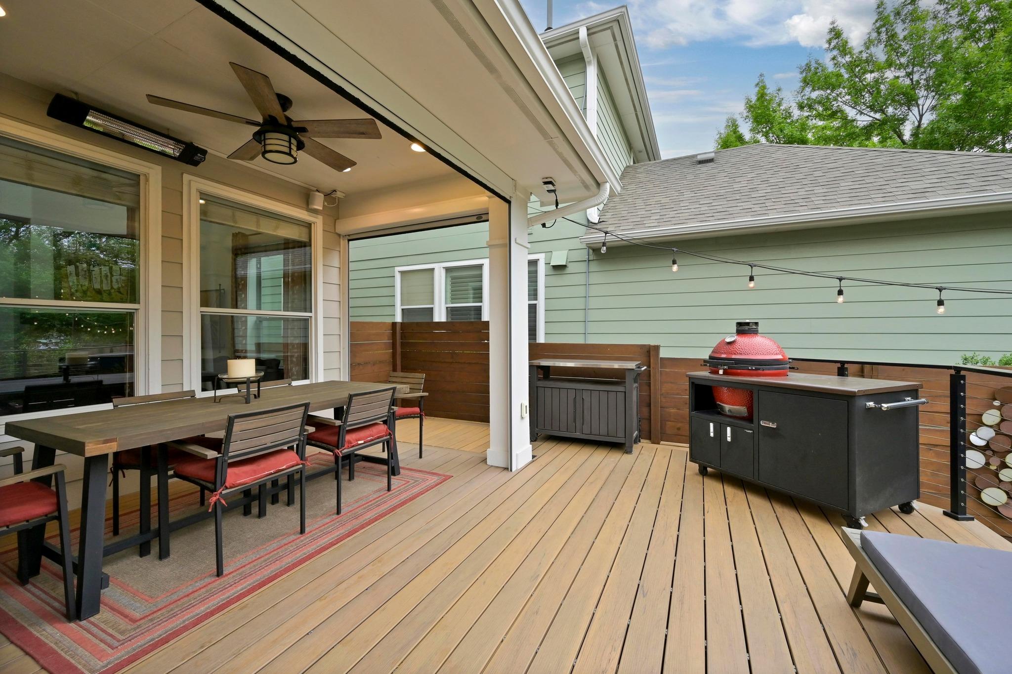 2720 Kinney Oaks Ct, Austin, TX 78704