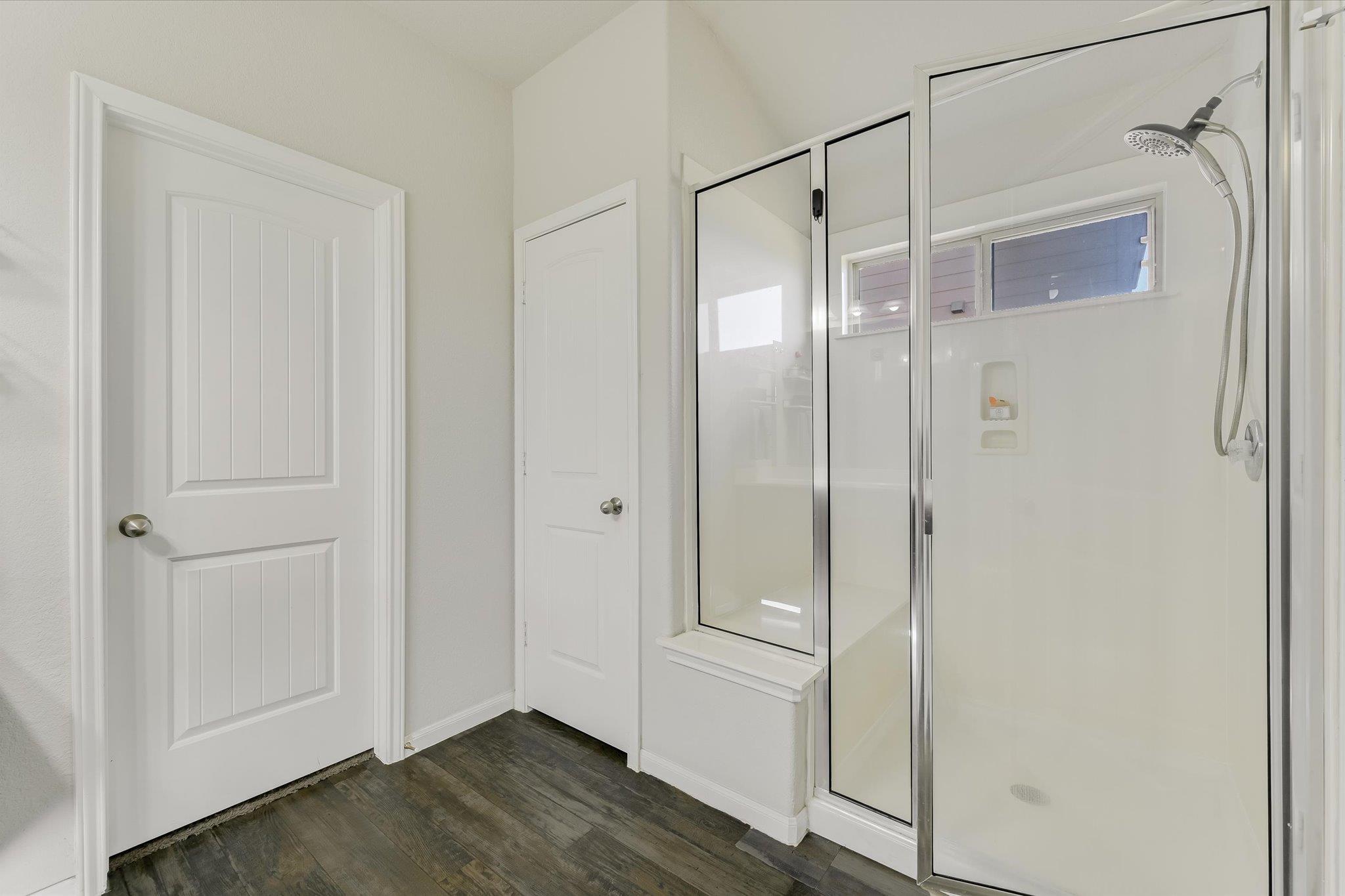 725 Pinnacle Dr, Georgetown, TX 78626