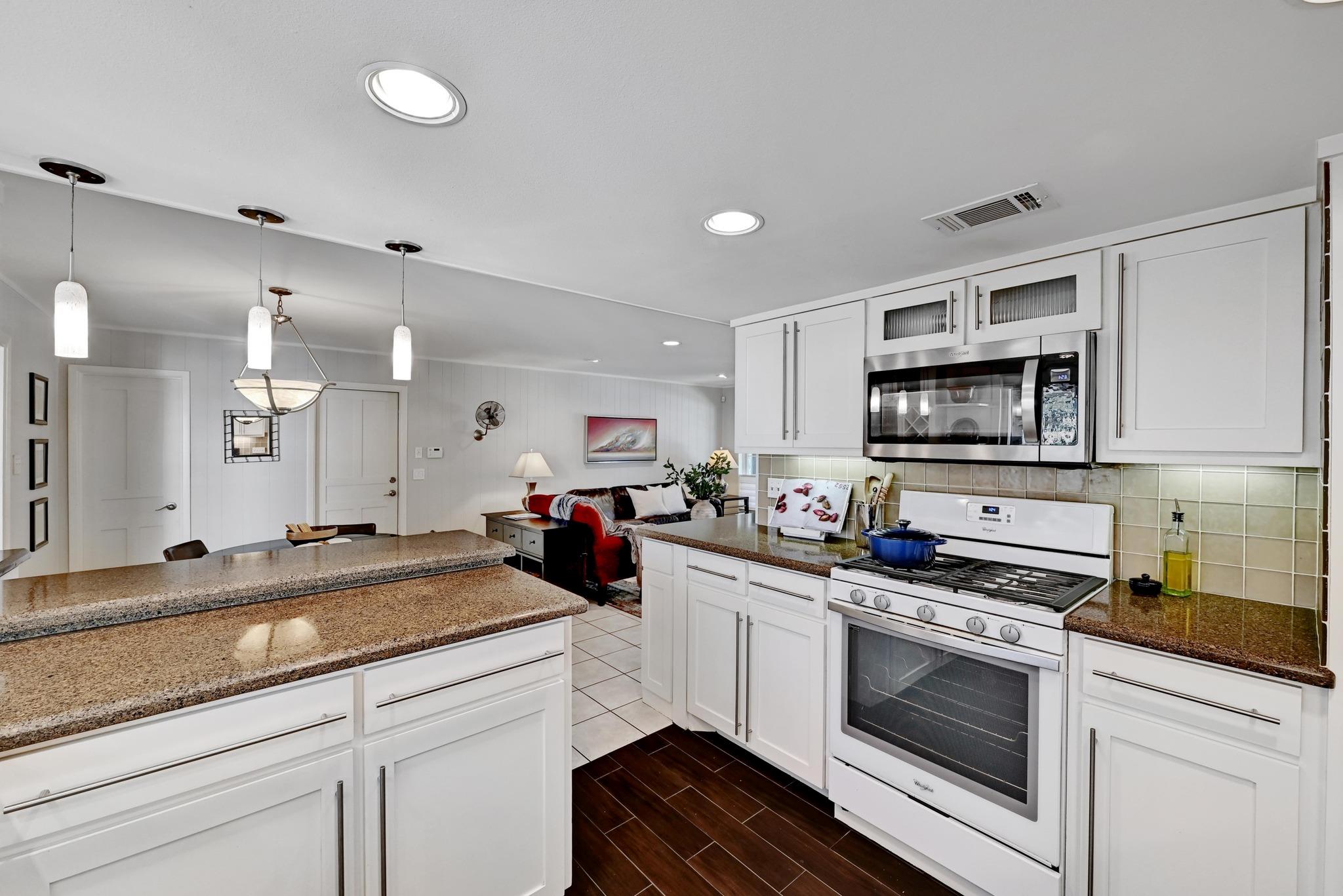 2603 Forest Bend Dr, Austin, TX 78704