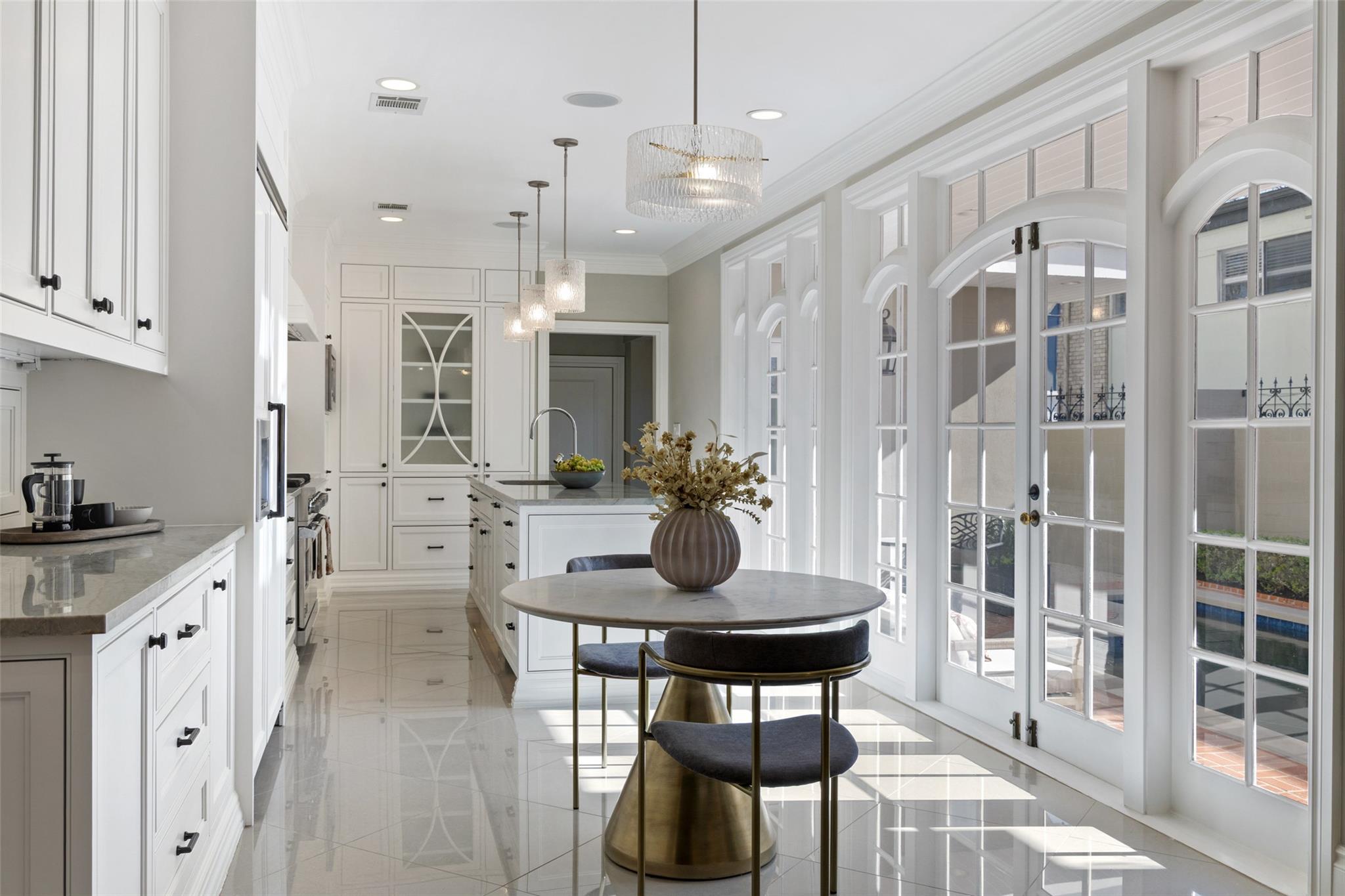 1810 W 35th St, Austin, TX 78703