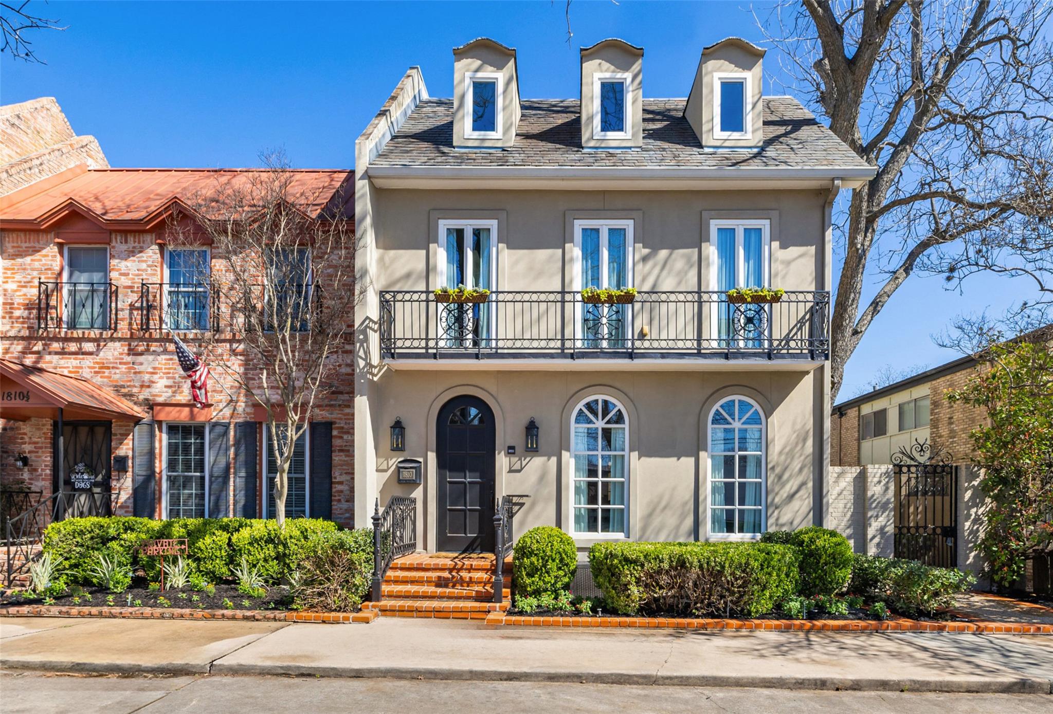 1810 W 35th St, Austin, TX 78703