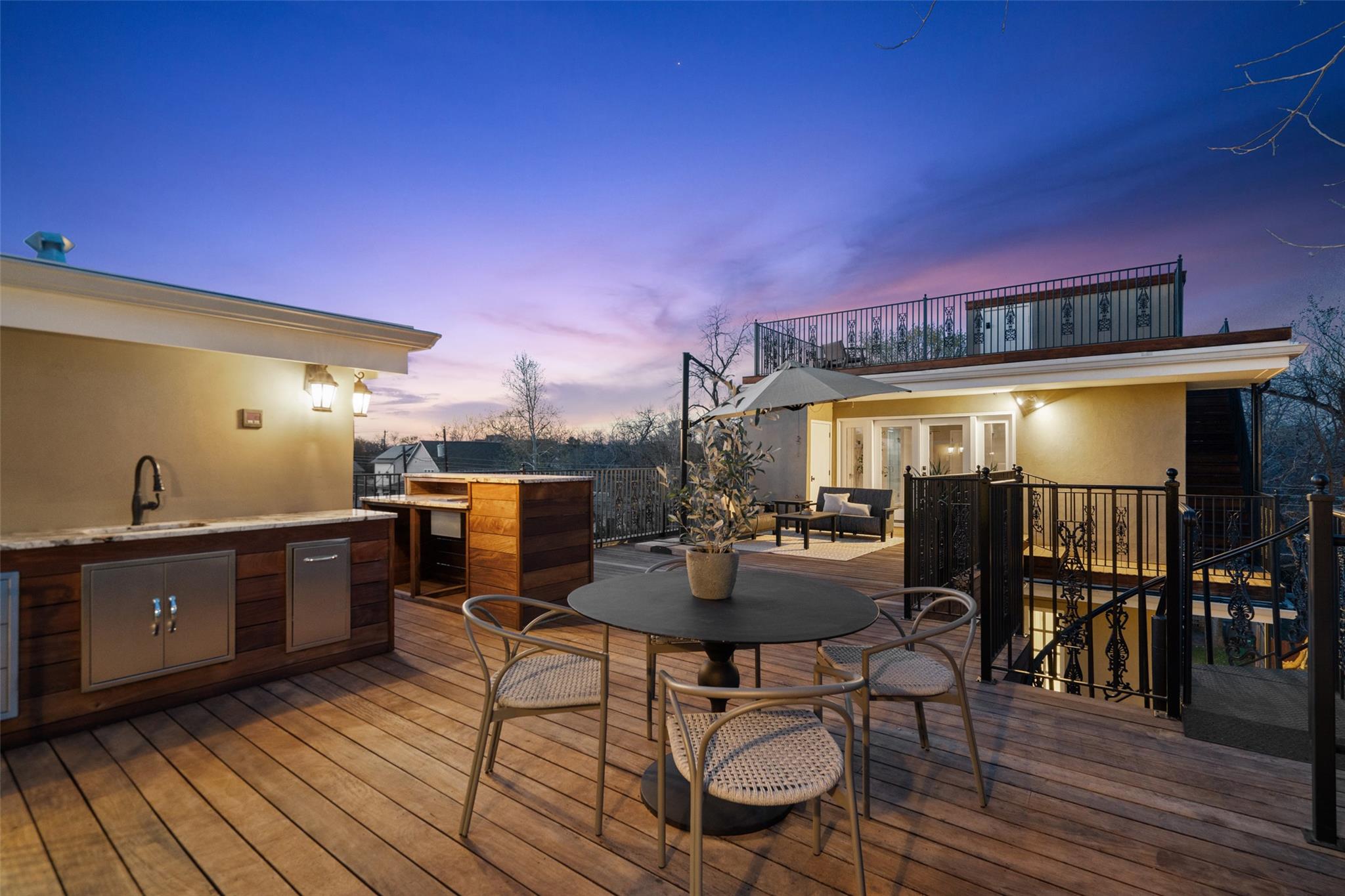 1810 W 35th St, Austin, TX 78703