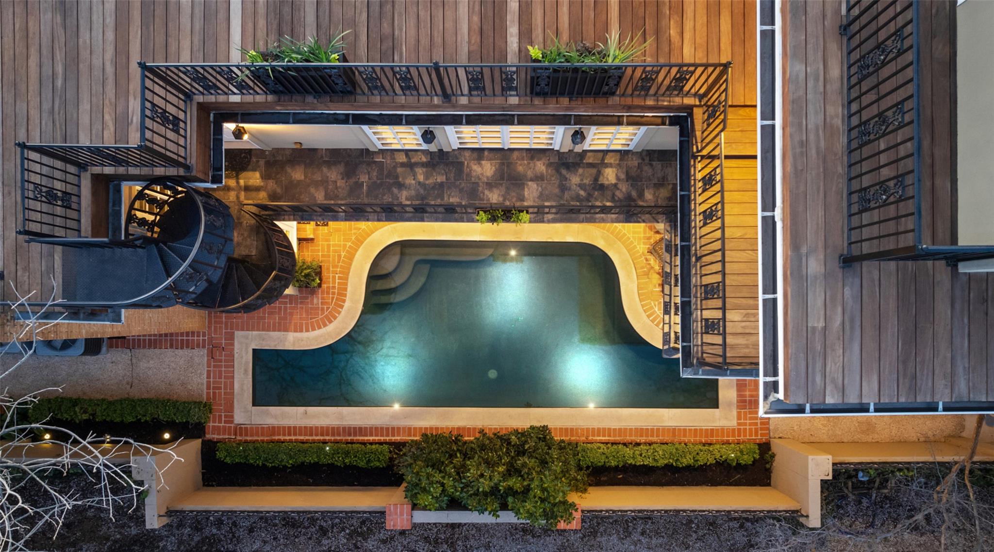 1810 W 35th St, Austin, TX 78703