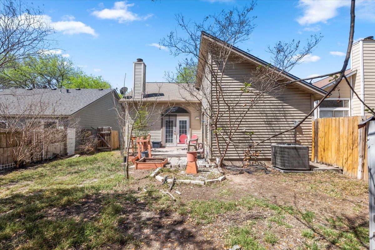 4114 Sunrise Point Dr, San Antonio, TX 78244