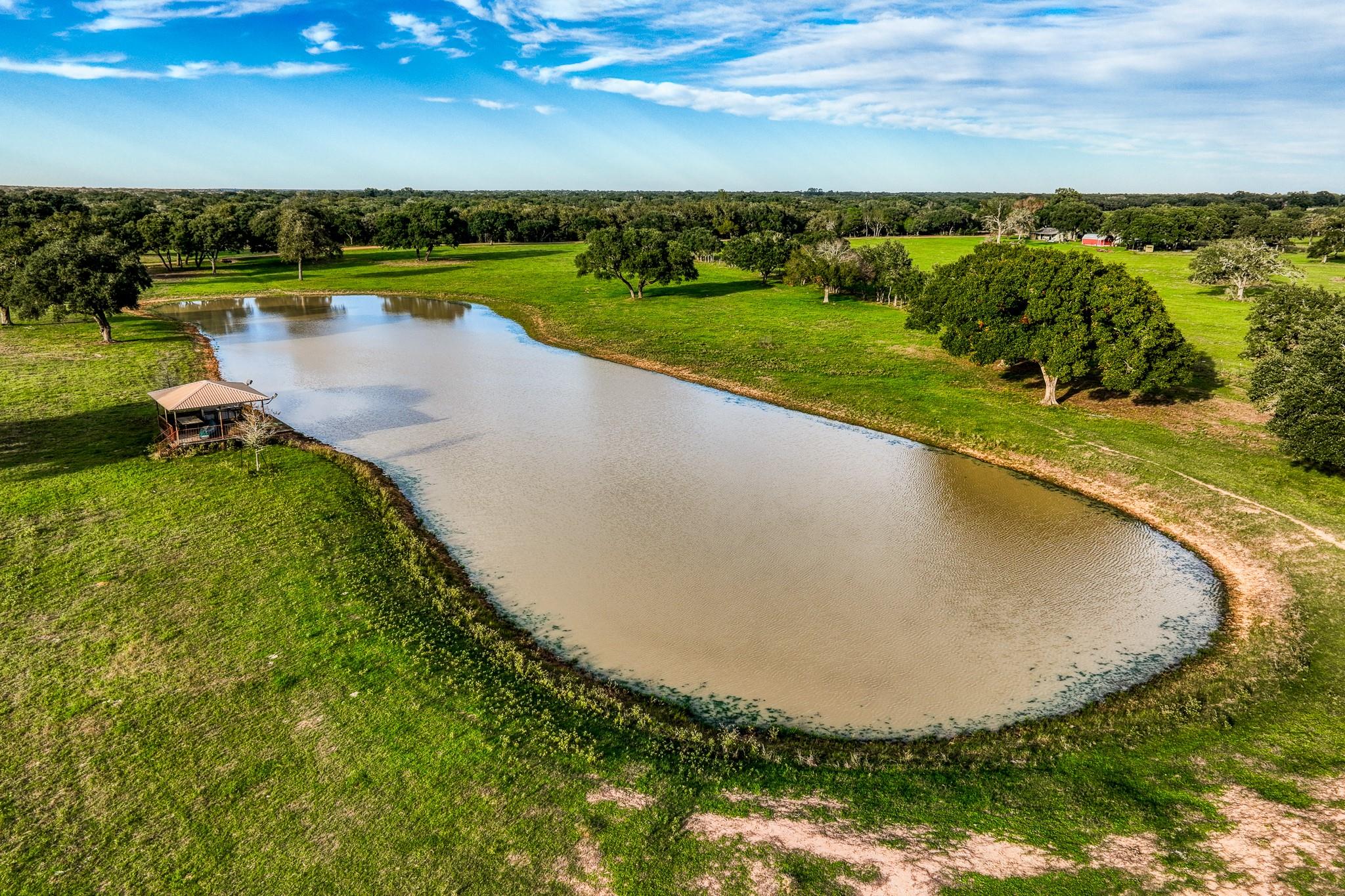 1224 Haines Rd, Sheridan, TX 77475