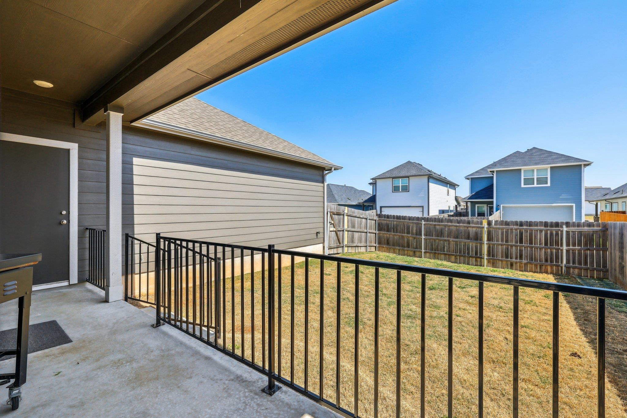 296 Banff Dr, Kyle, TX 78640