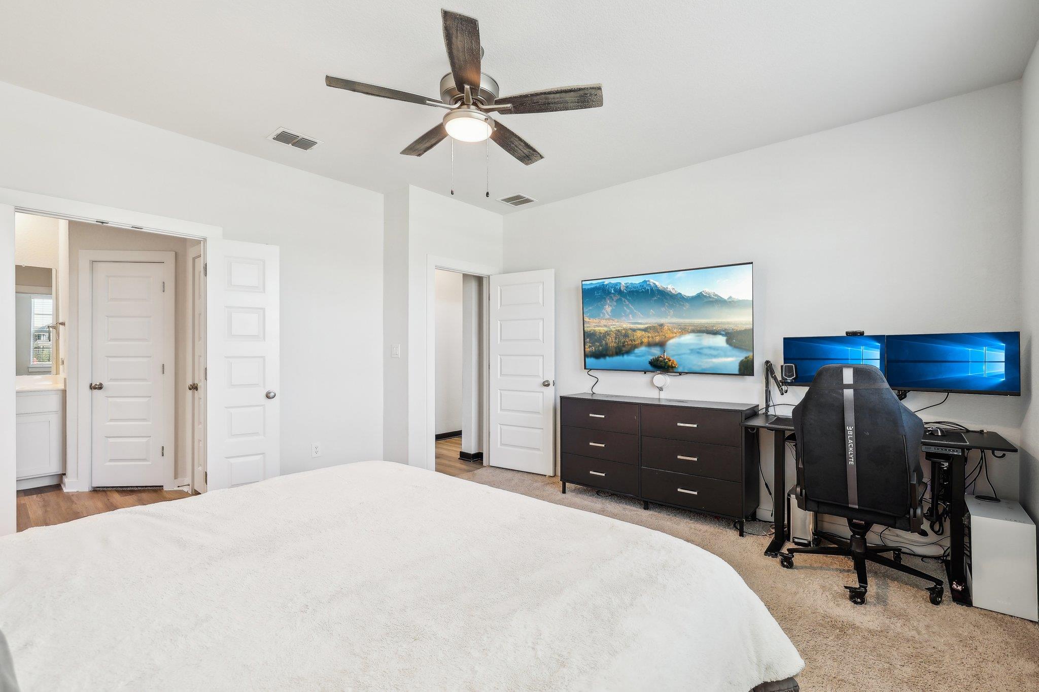 296 Banff Dr, Kyle, TX 78640