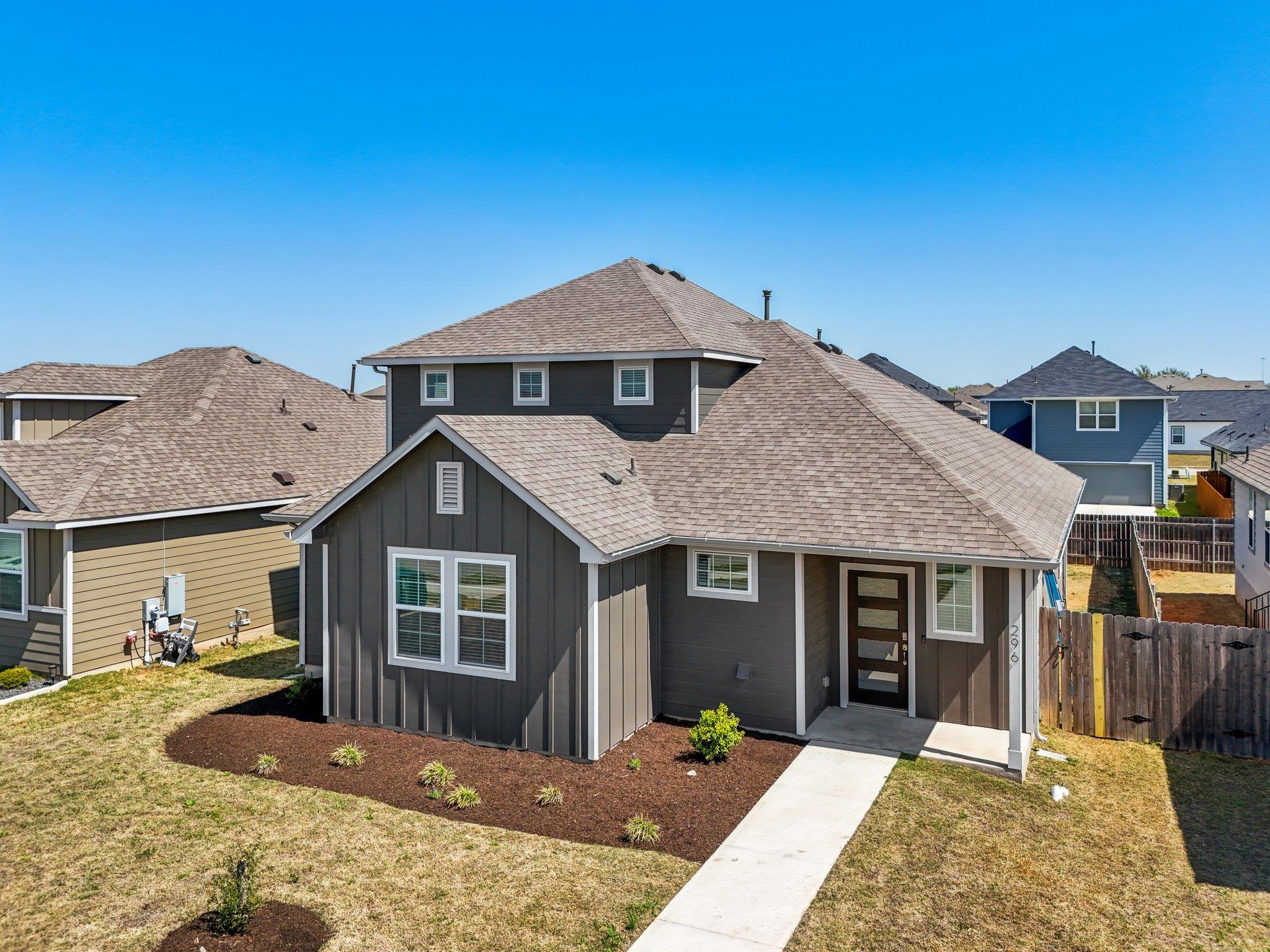 296 Banff Dr, Kyle, TX 78640