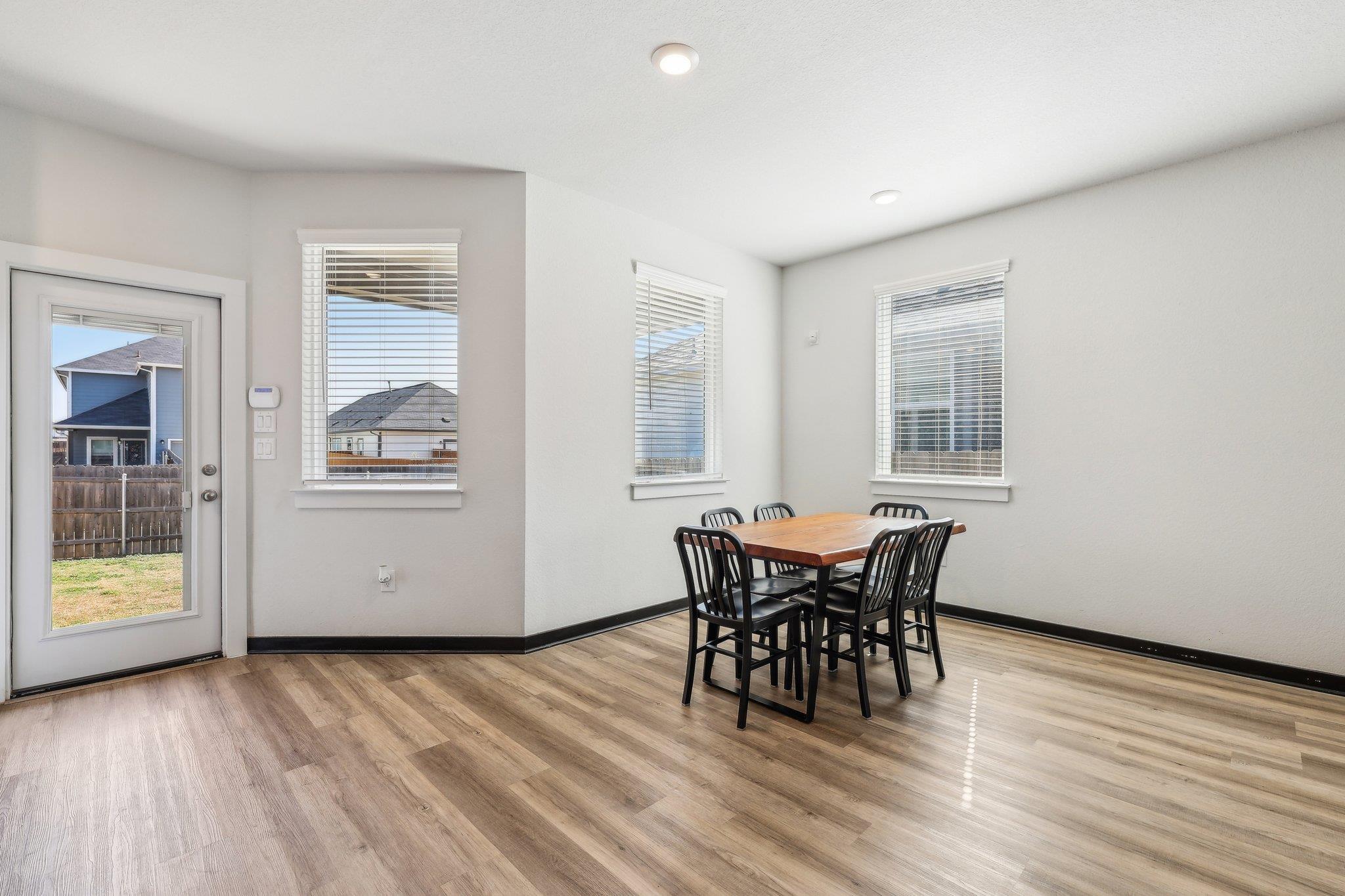 296 Banff Dr, Kyle, TX 78640