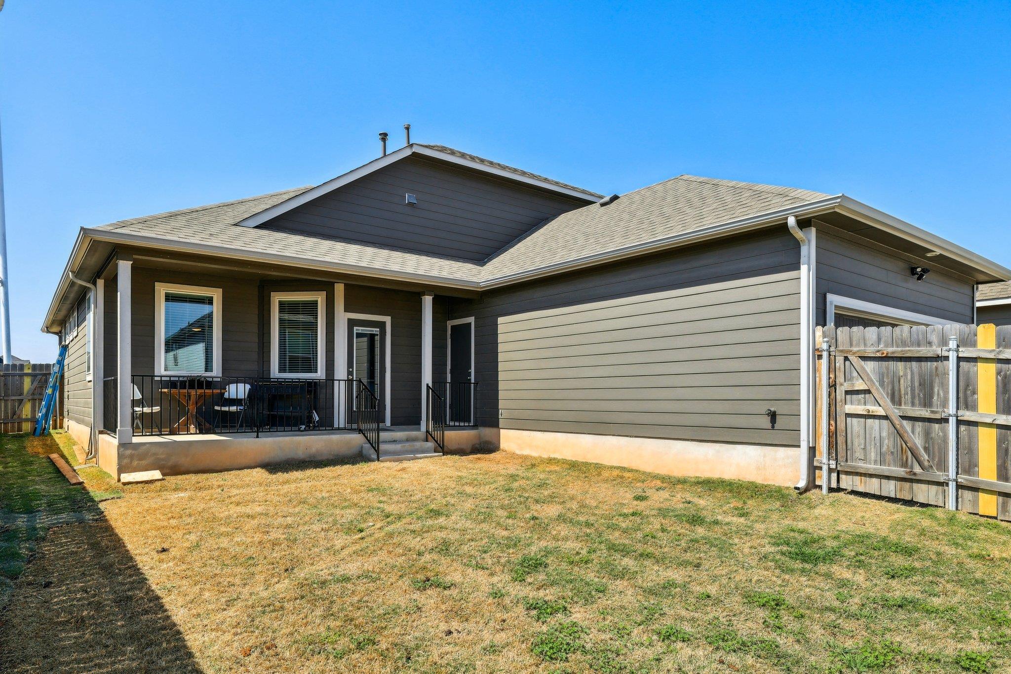 296 Banff Dr, Kyle, TX 78640