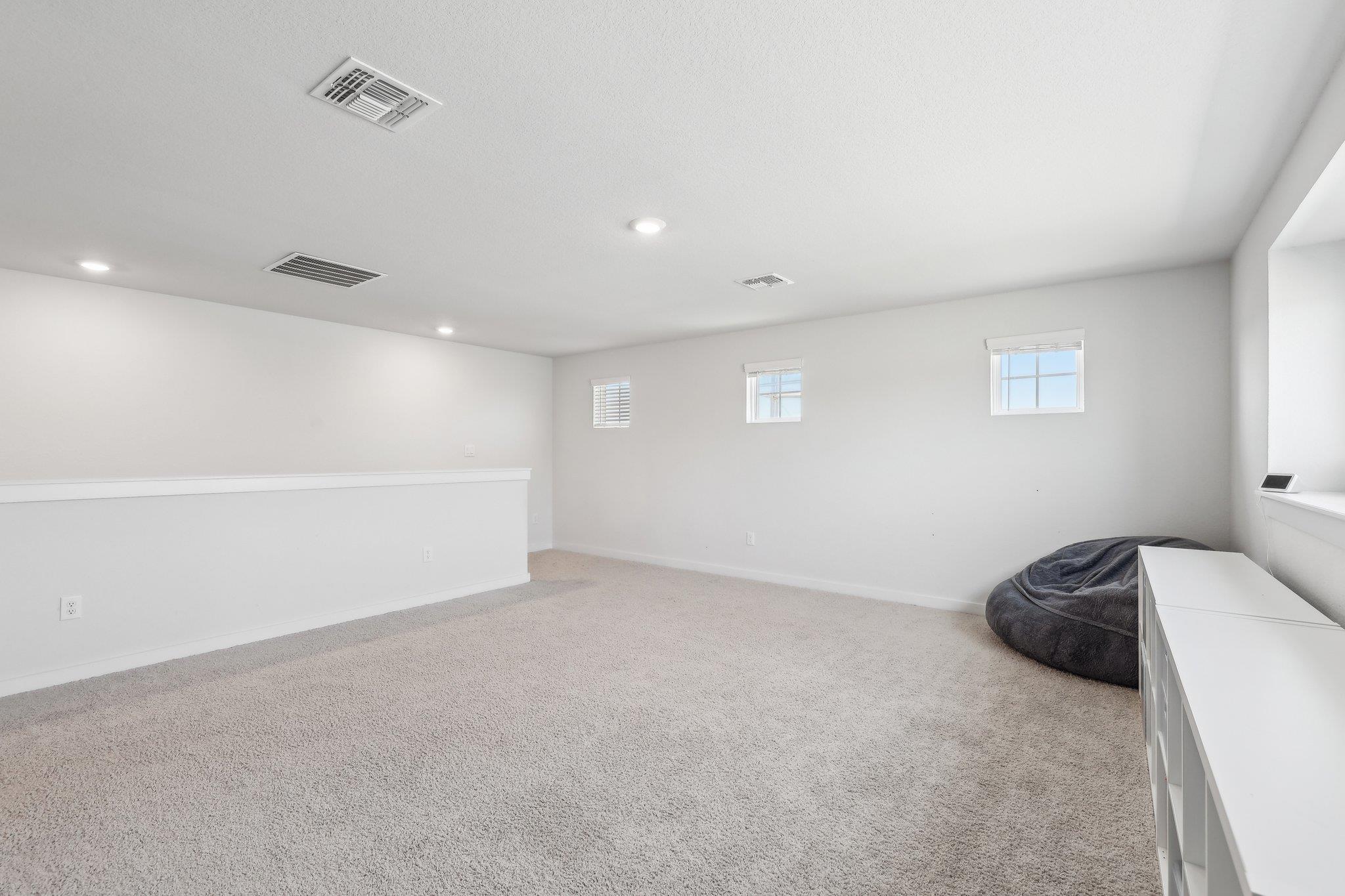 296 Banff Dr, Kyle, TX 78640