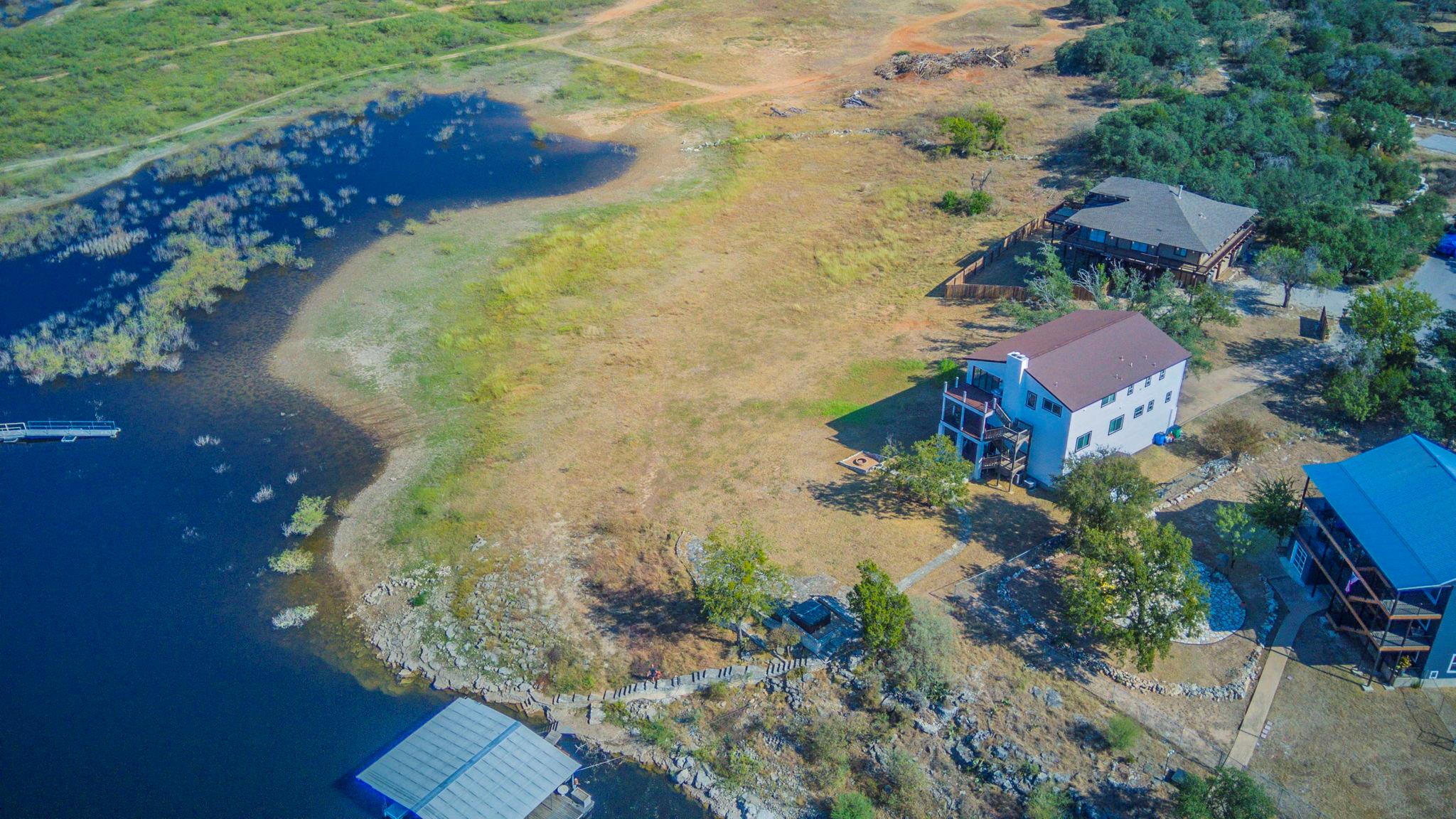 3900 Lake Park Cv, Lago Vista, TX 78645