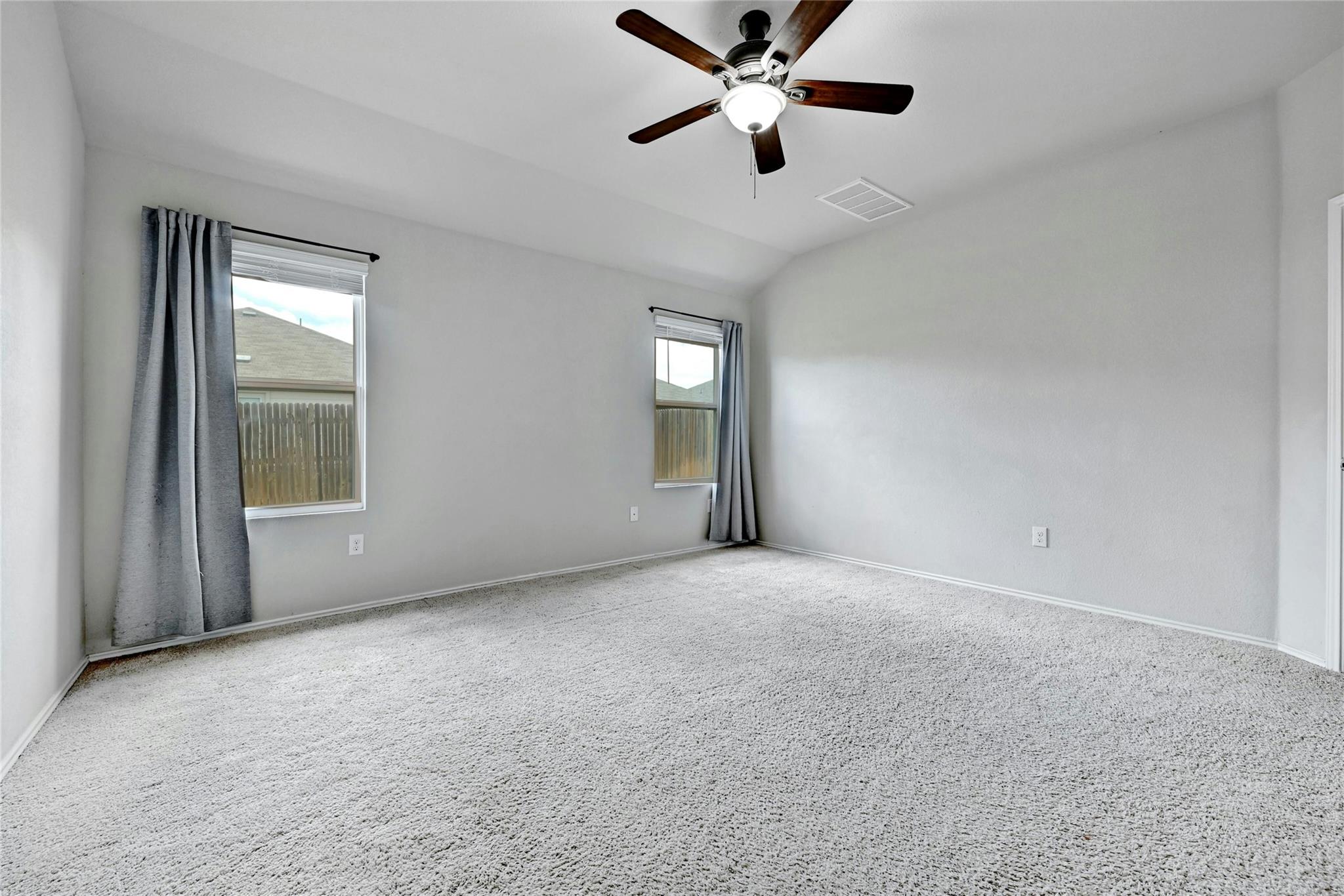 5800 Shanjia Dr, Austin, TX 78724