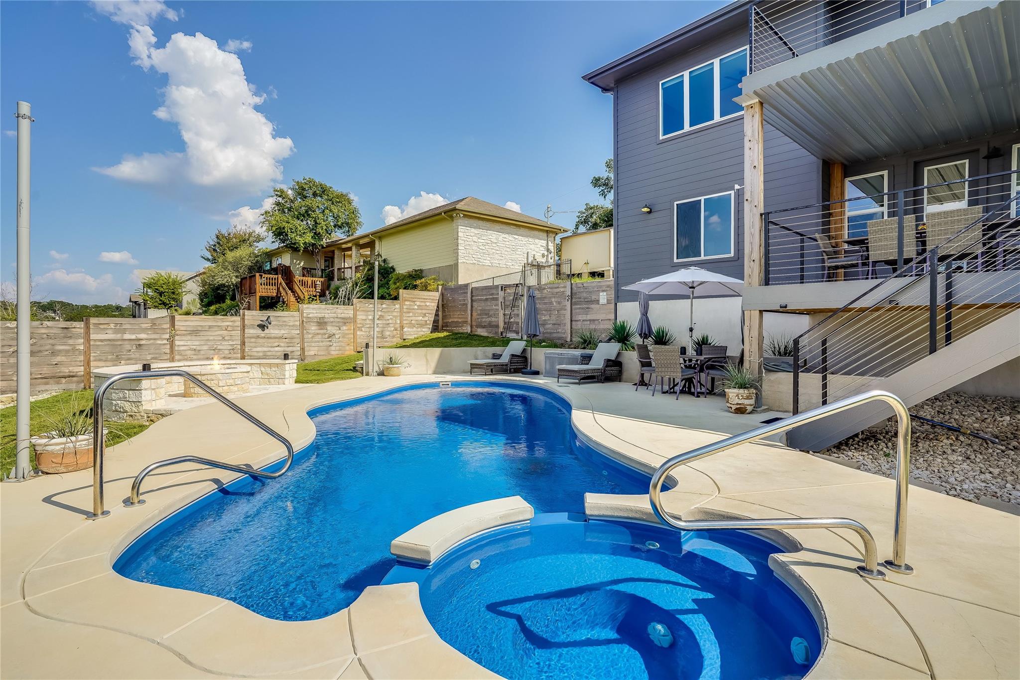 20604 High Dr, Lago Vista, TX 78645