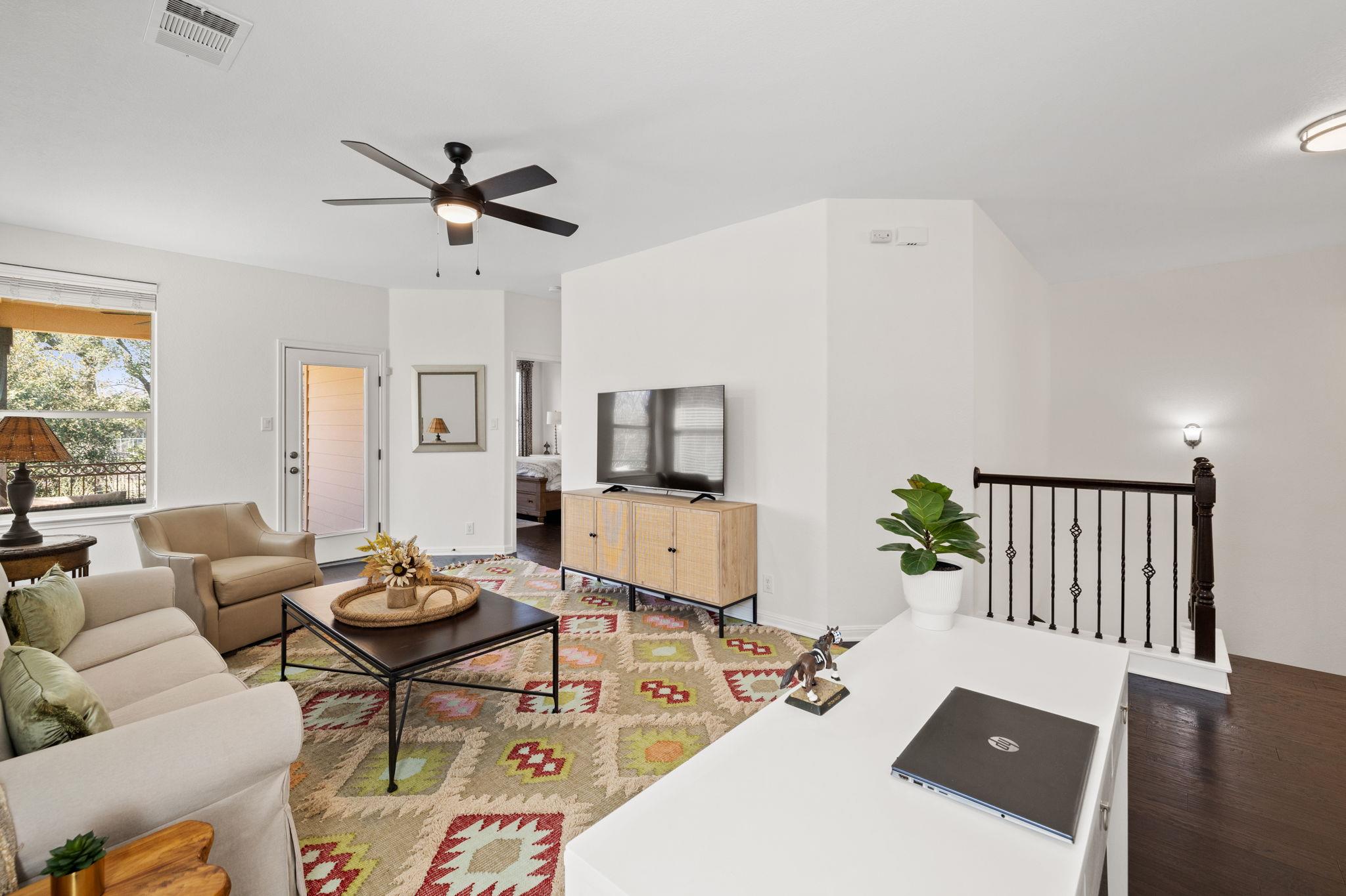 7300 Colina Vista Loop Loop # A, Austin, TX 78750