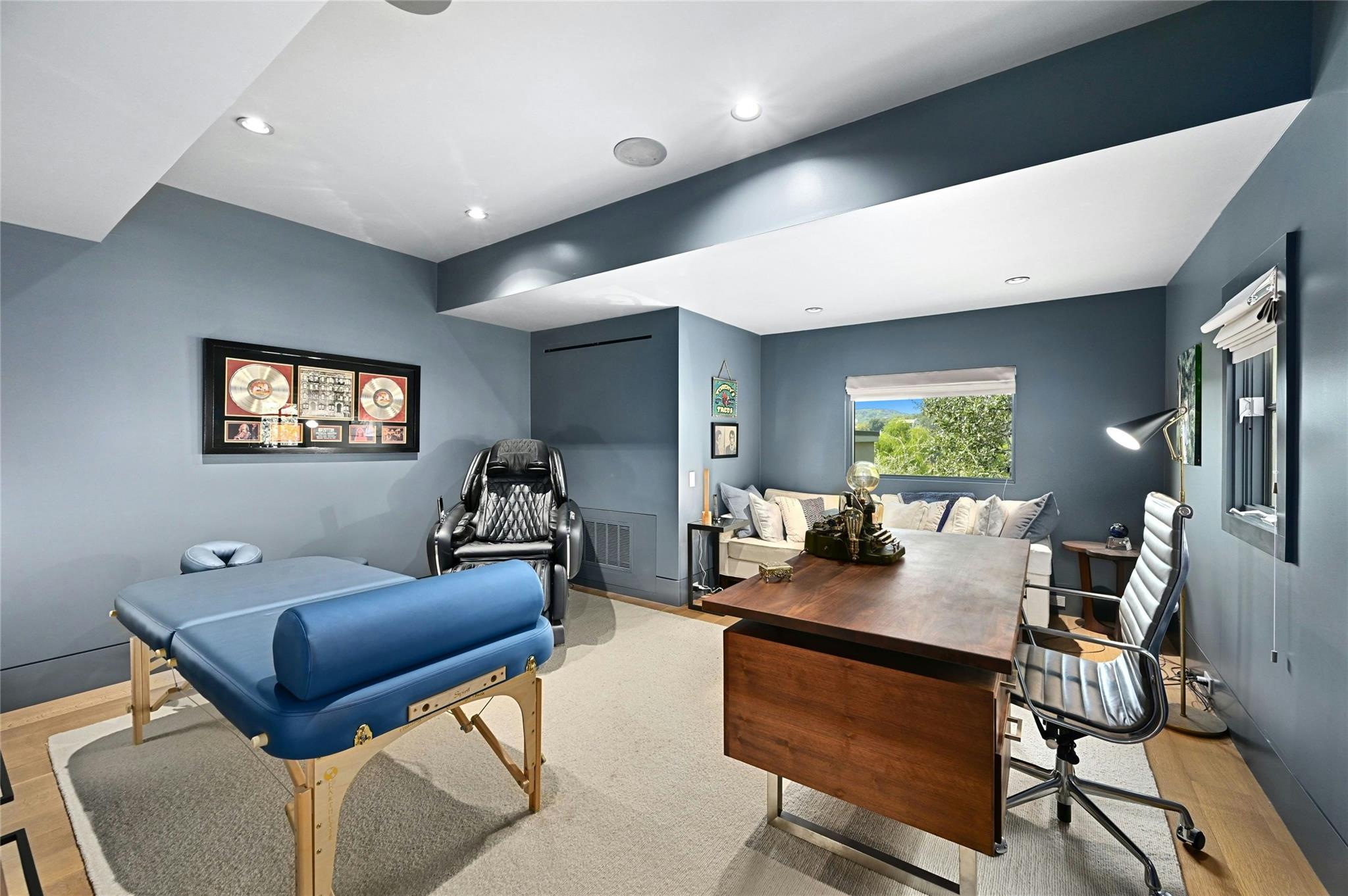 4705 & 4709 Island Cv, Austin, TX 78731