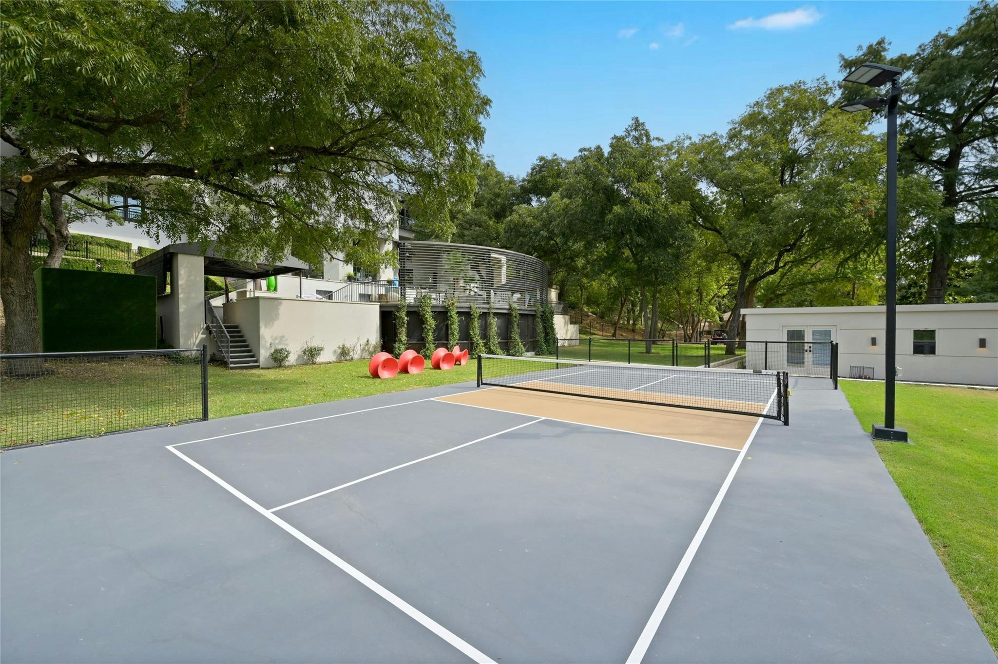 4705 & 4709 Island Cv, Austin, TX 78731