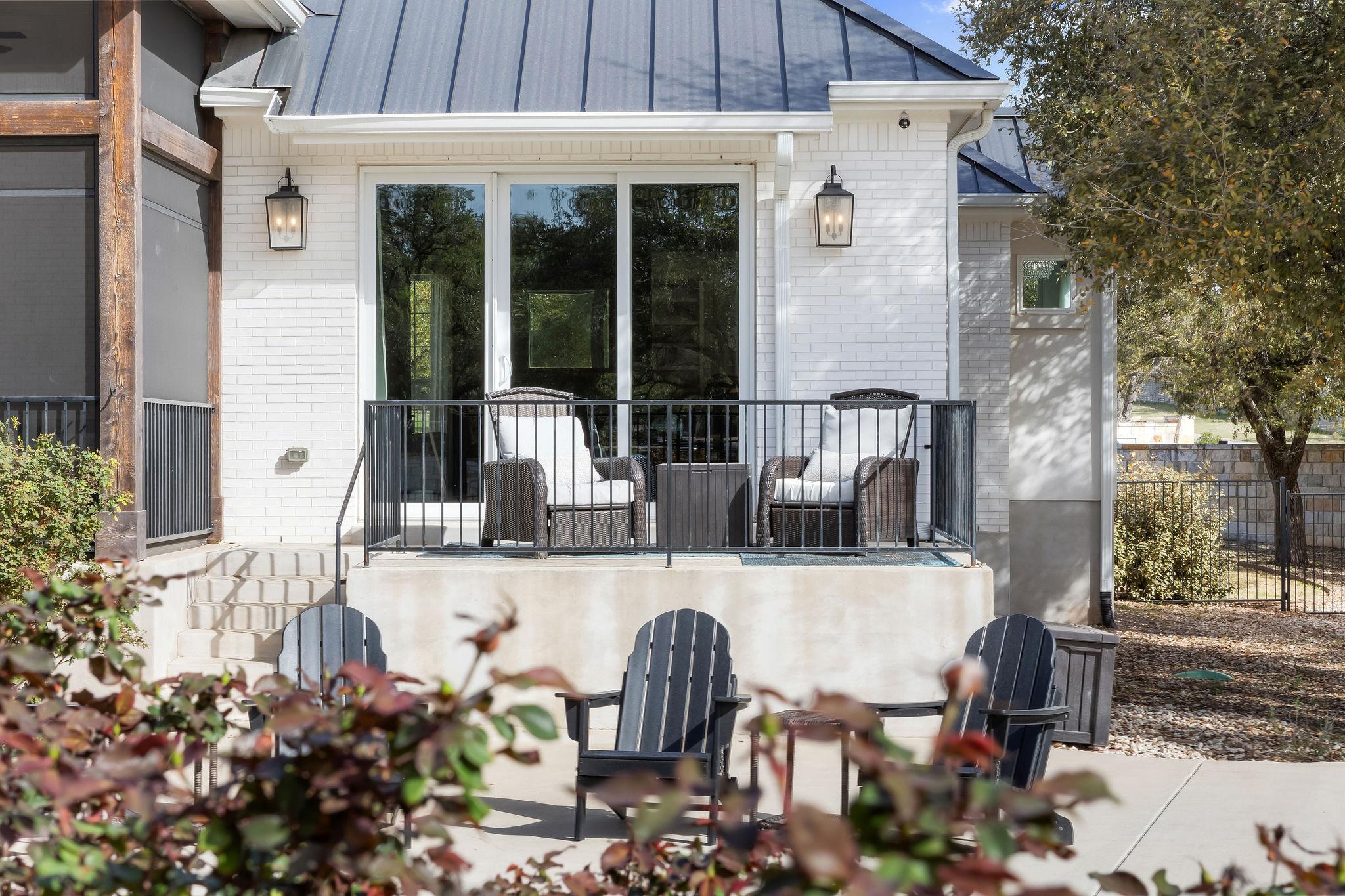 101 Maravilla Bluff Ln, Georgetown, TX 78628