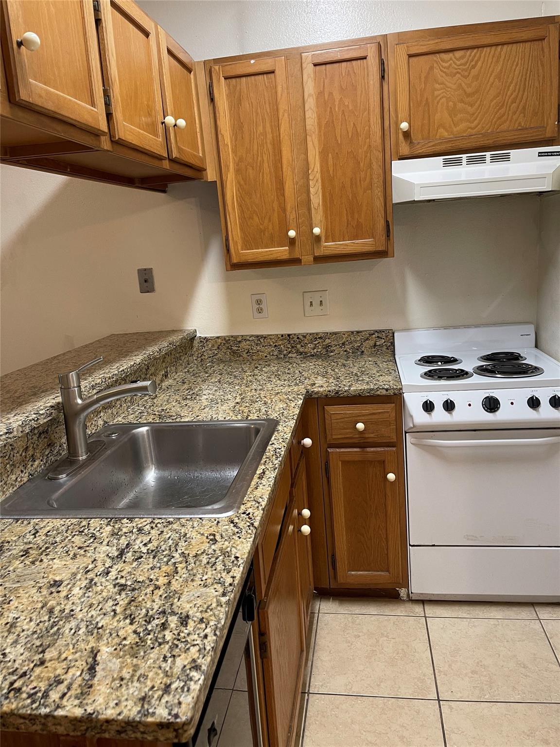 1905 SAN GABRIEL St # 105, Austin, TX 78705
