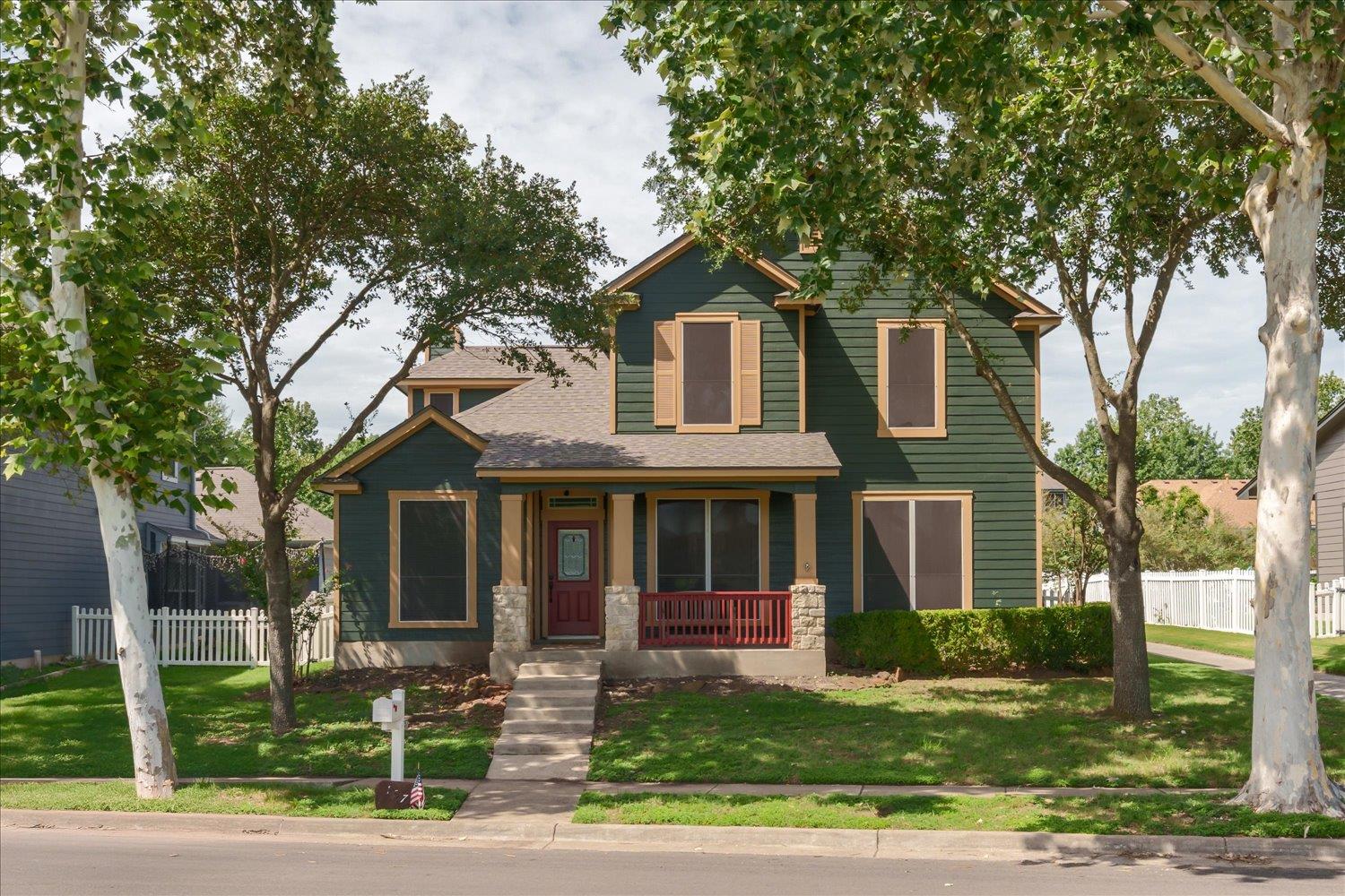 157 McGarity, Kyle, TX 78640