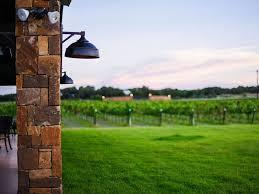 204 N Avenue J, Johnson City, TX 78636