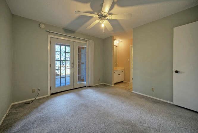 614 Sunfish St, Lakeway, TX 78734