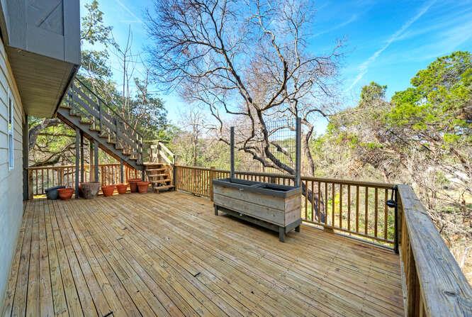 614 Sunfish St, Lakeway, TX 78734