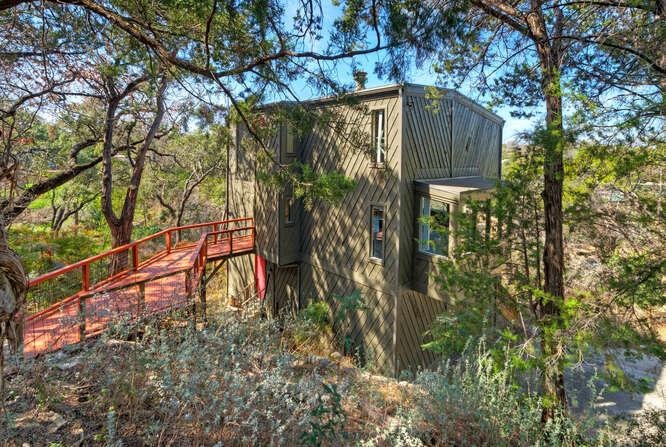 614 Sunfish St, Lakeway, TX 78734