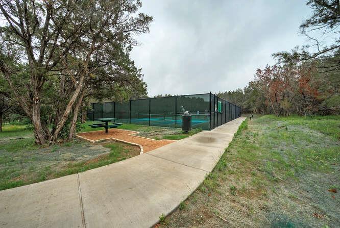 614 Sunfish St, Lakeway, TX 78734