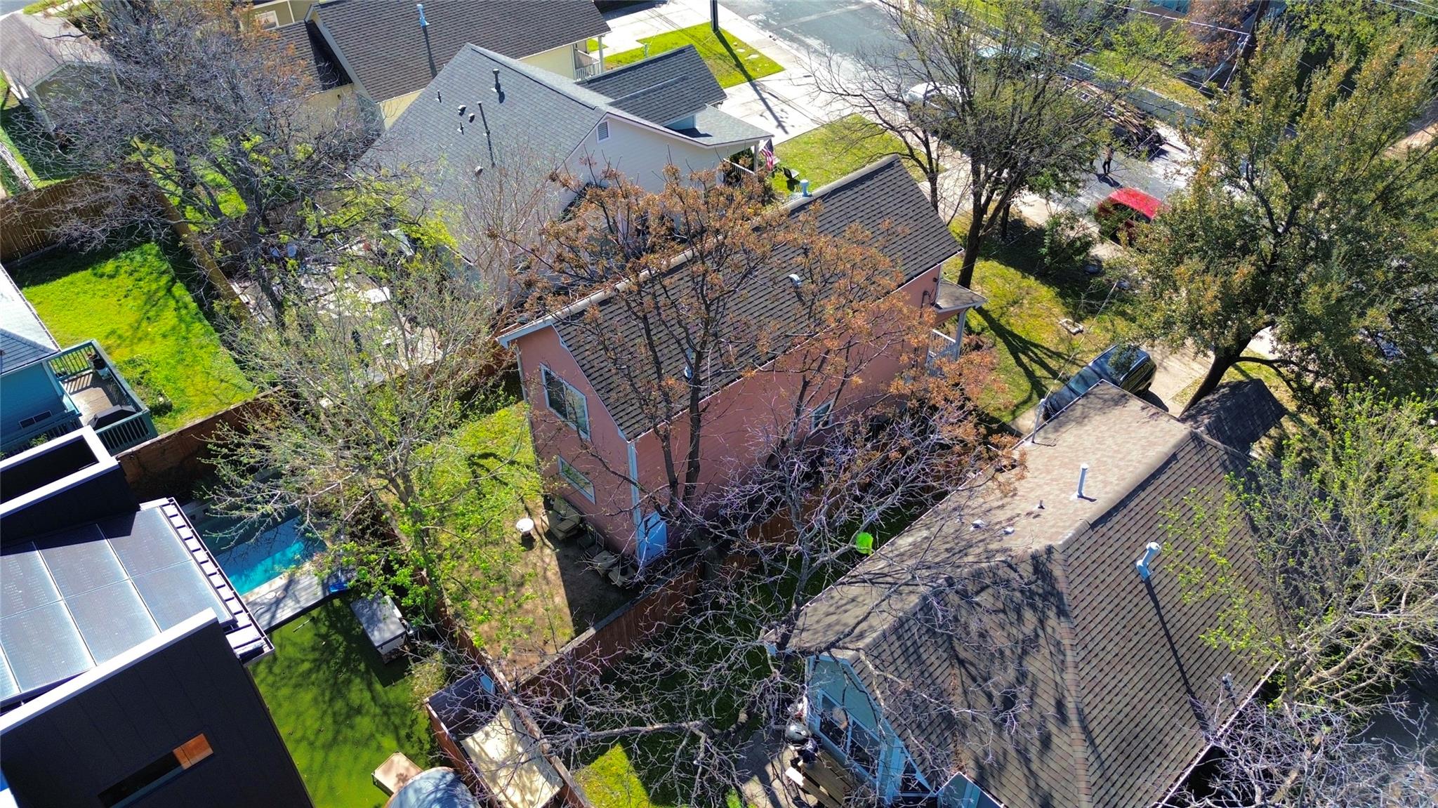 1110 Juniper St, Austin, TX 78702