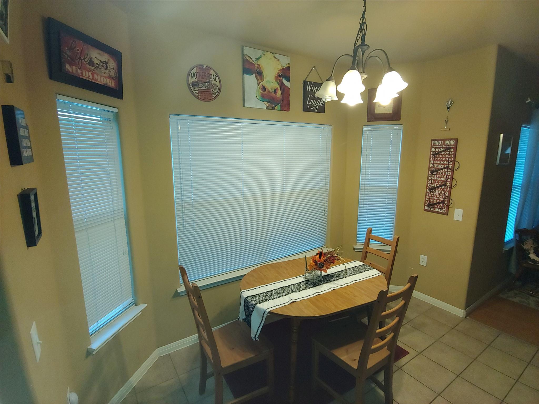 1110 Juniper St, Austin, TX 78702