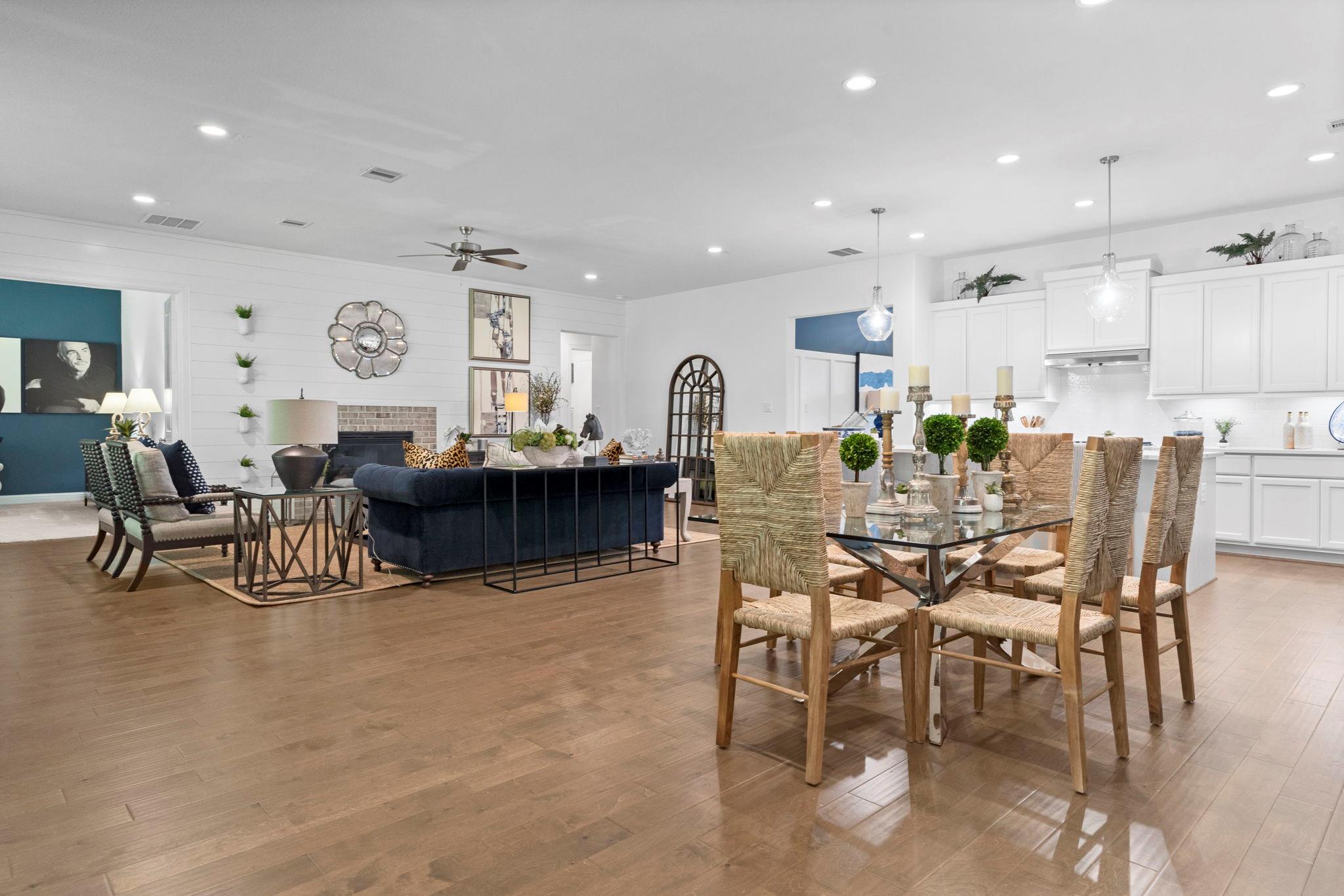 226 Hydrangea Dr, Smithville, TX 78957