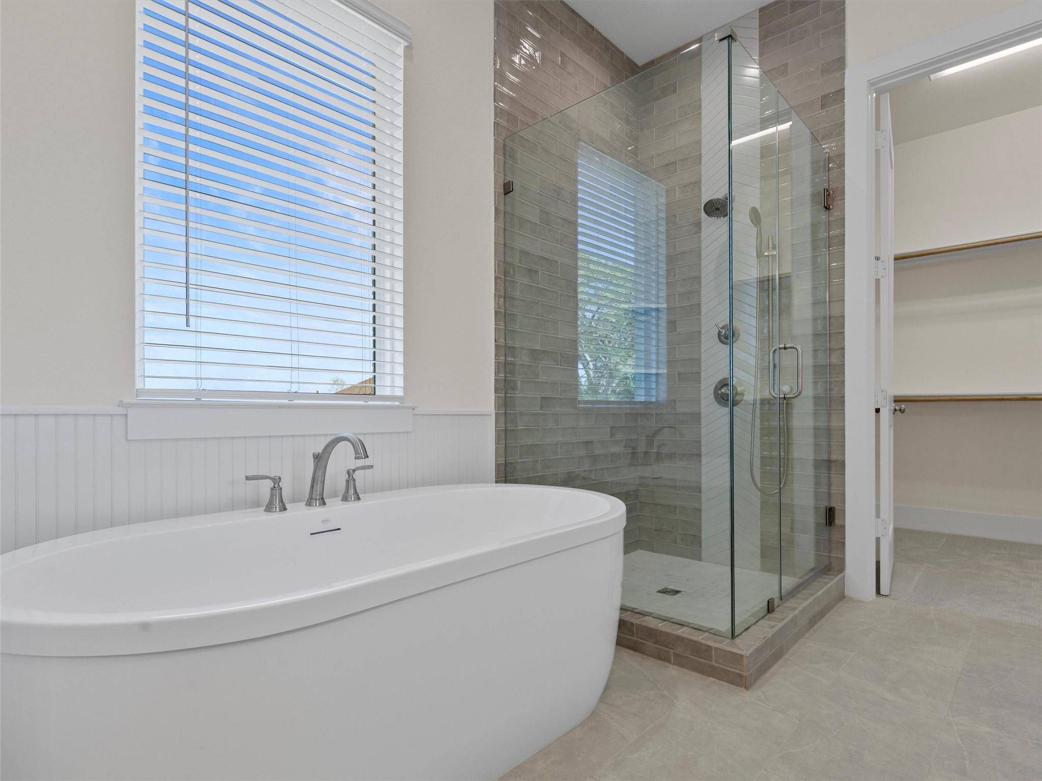 226 Hydrangea Dr, Smithville, TX 78957