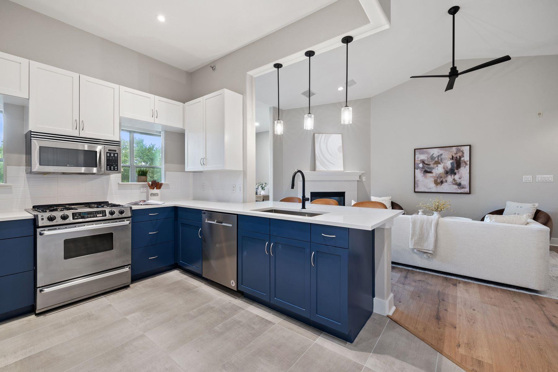 2216 Thornton Rd # 431, Austin, TX 78704