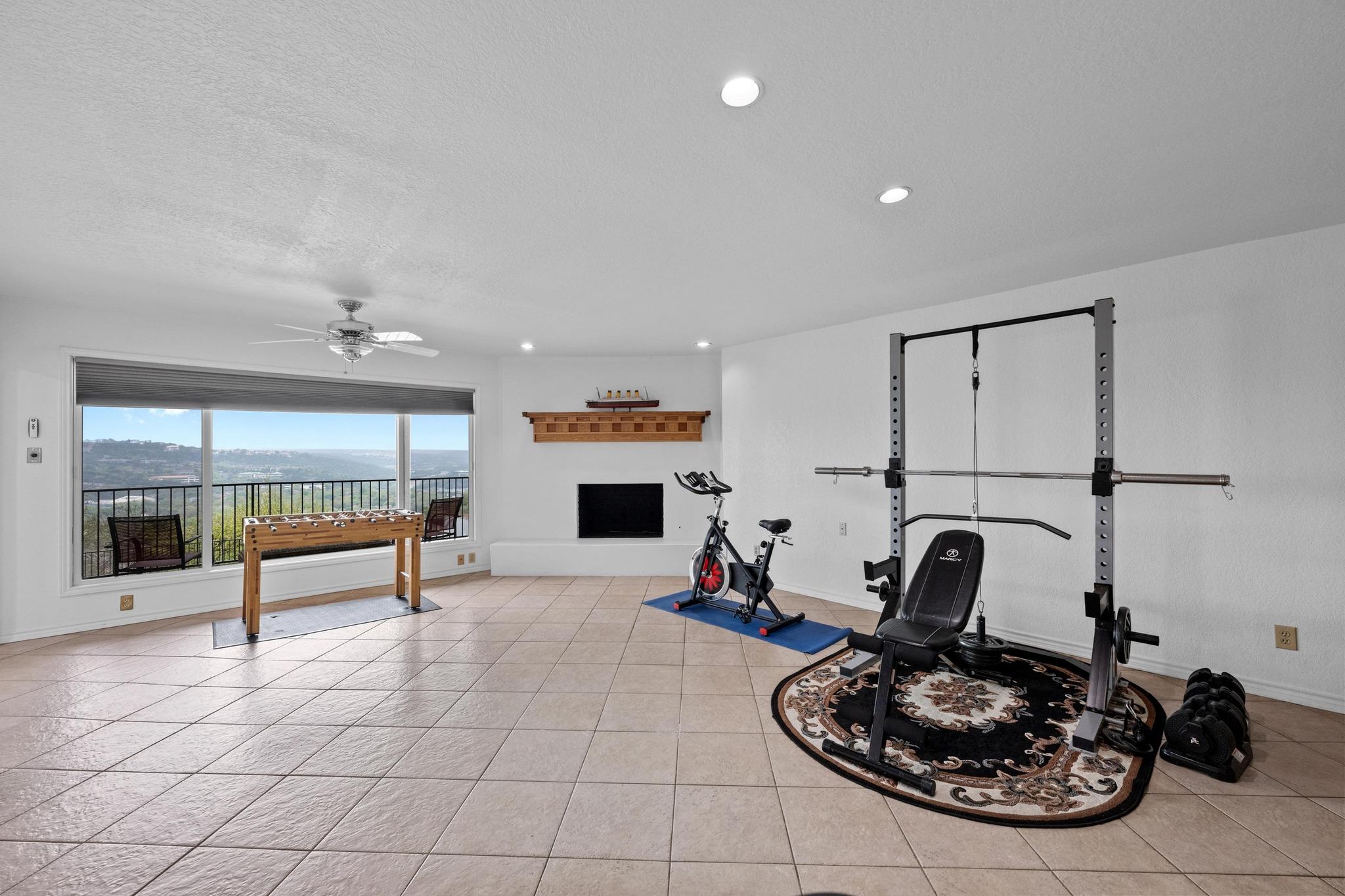 4802 Twin Valley Dr, Austin, TX 78731