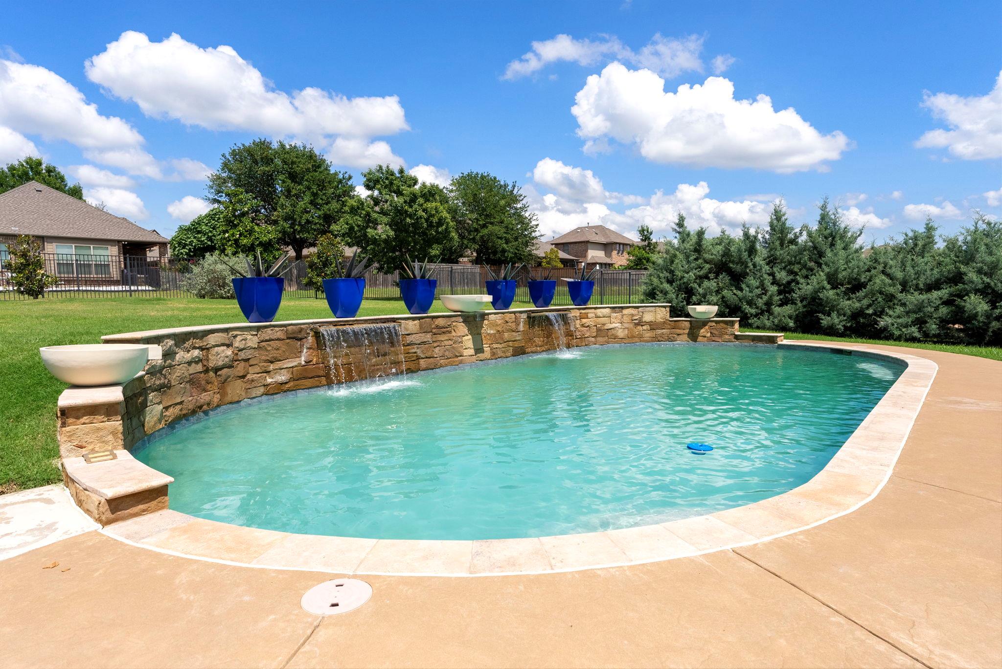 608 Amherst Dr, Rockwall, TX 75087