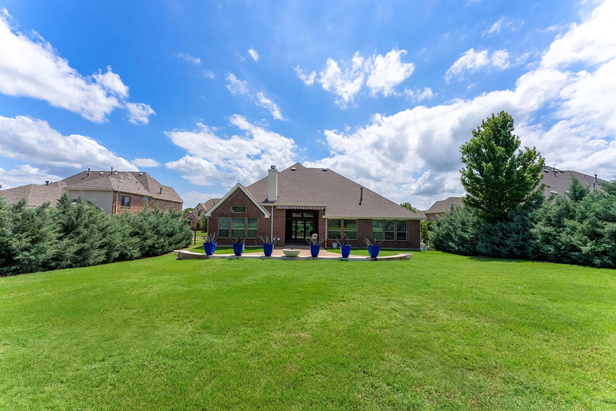 608 Amherst Dr, Rockwall, TX 75087