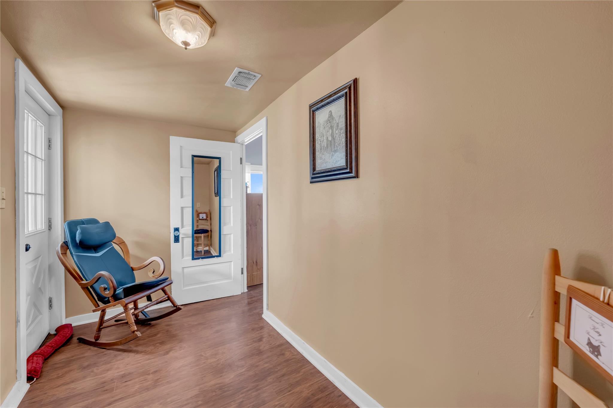 909 Flag St, Llano, TX 78643