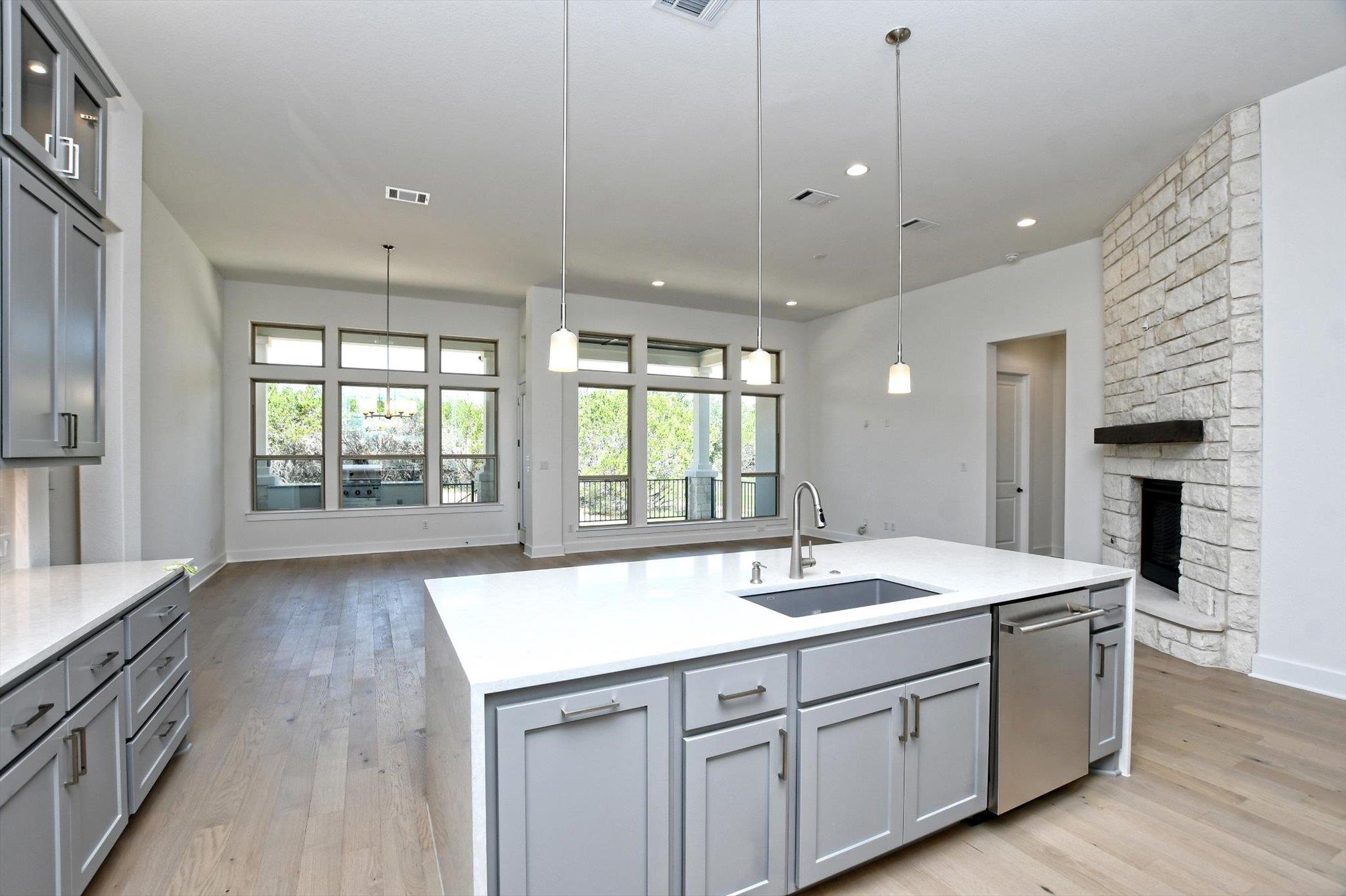 101 Nighthorse, Liberty Hill, TX 78642