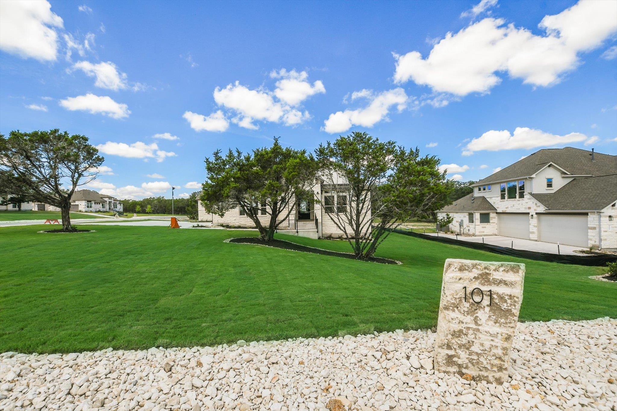 101 Nighthorse, Liberty Hill, TX 78642