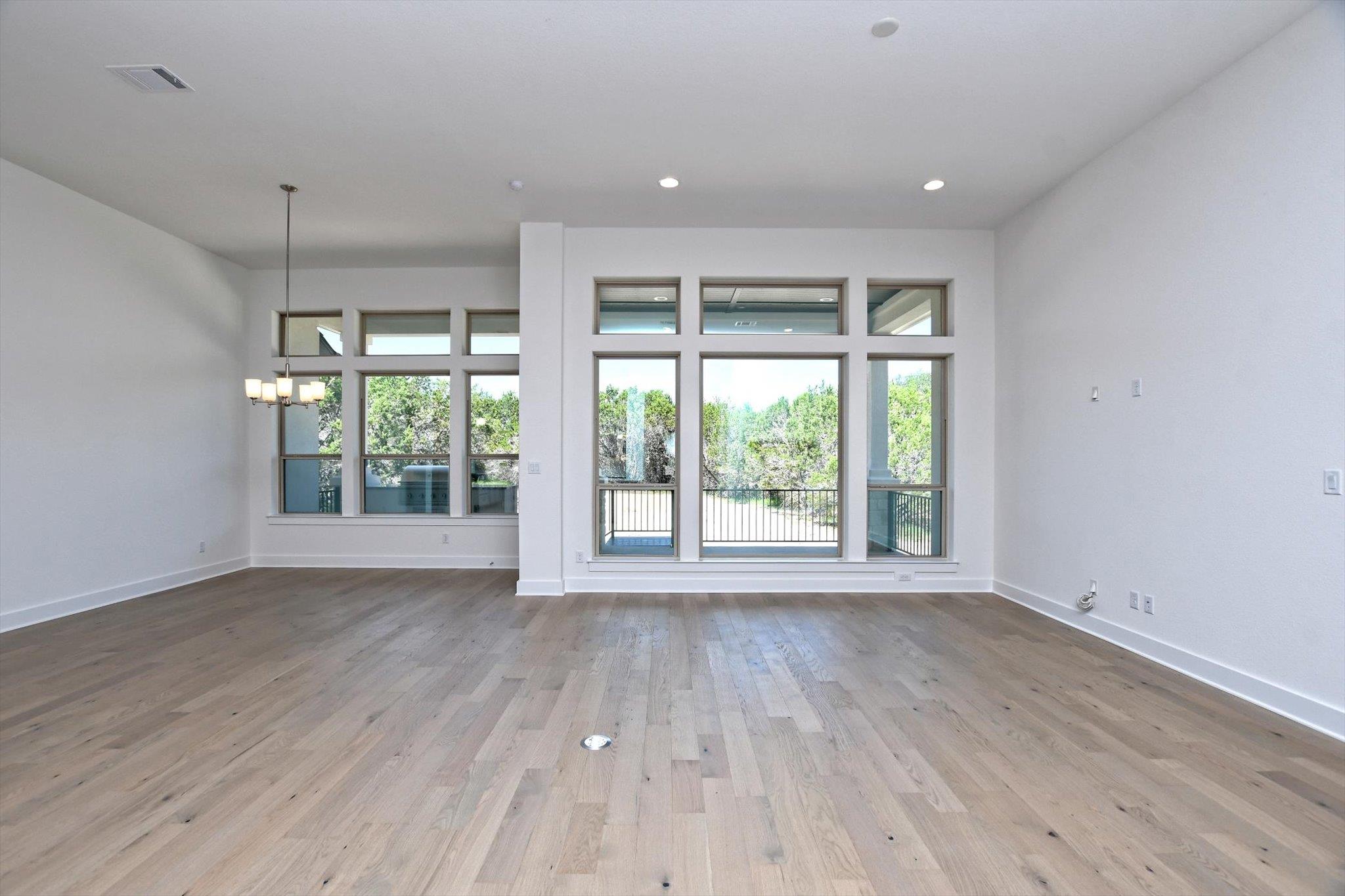 101 Nighthorse, Liberty Hill, TX 78642