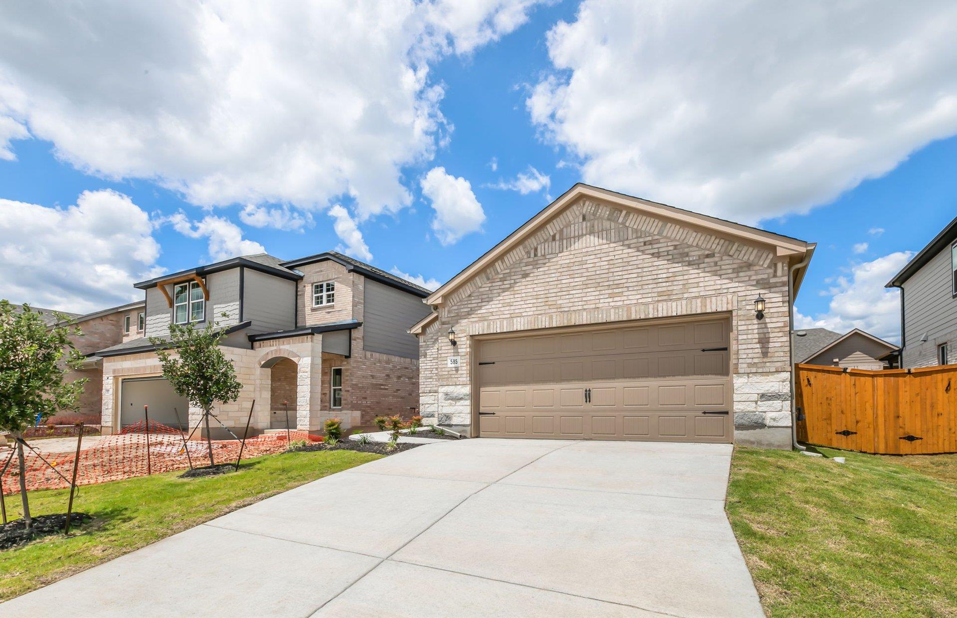 585 Tailwind Dr, Kyle, TX 78640