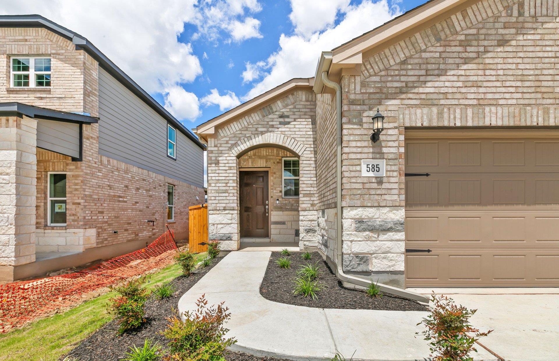 585 Tailwind Dr, Kyle, TX 78640