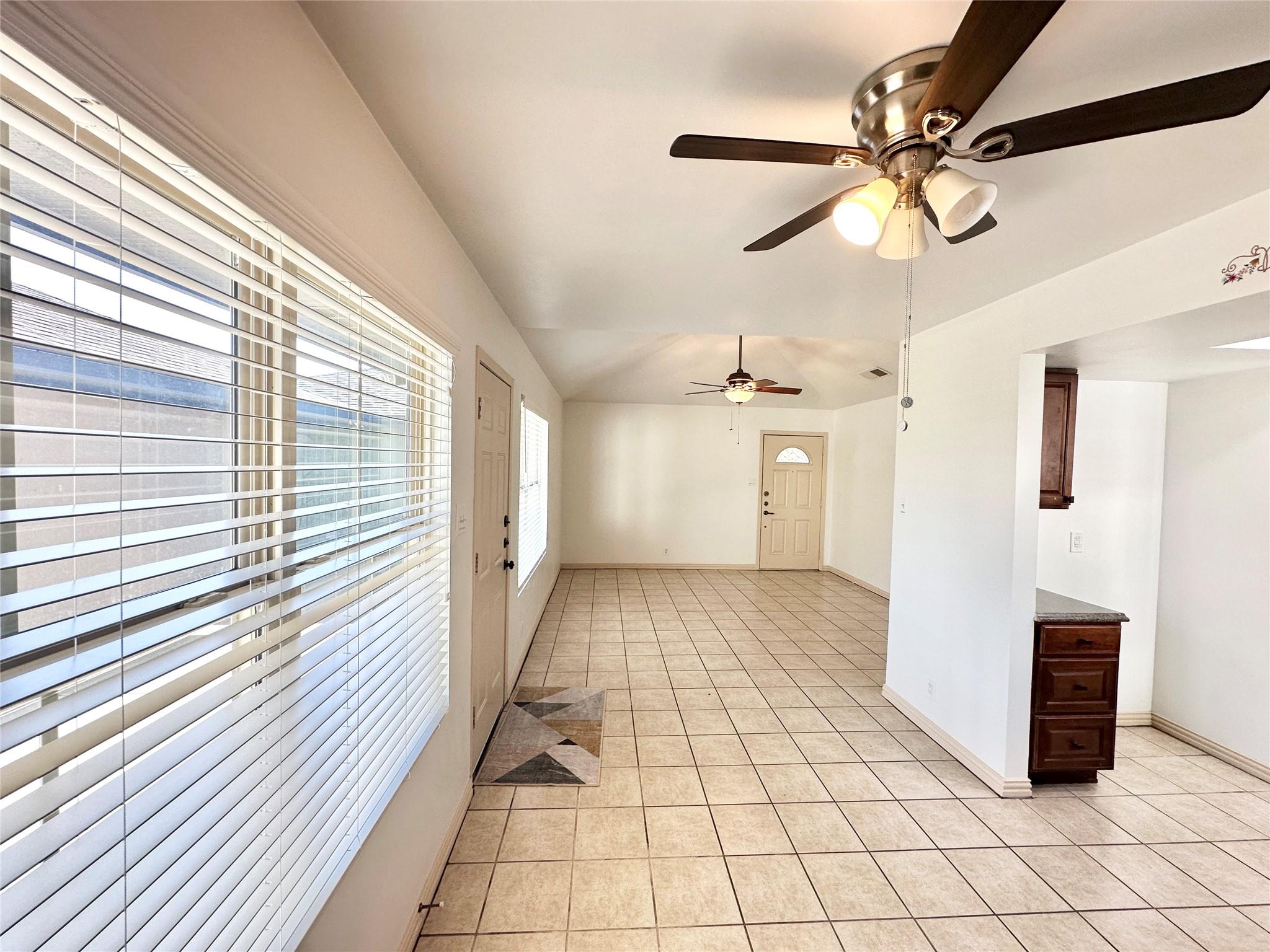 1606 Garden Villa Dr # B, Georgetown, TX 78628