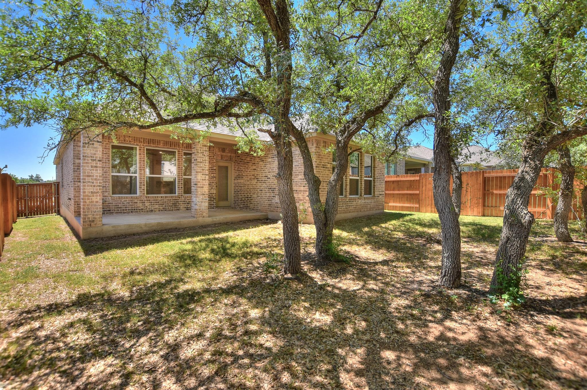 141 Green Knoll Ln, Georgetown, TX 78628